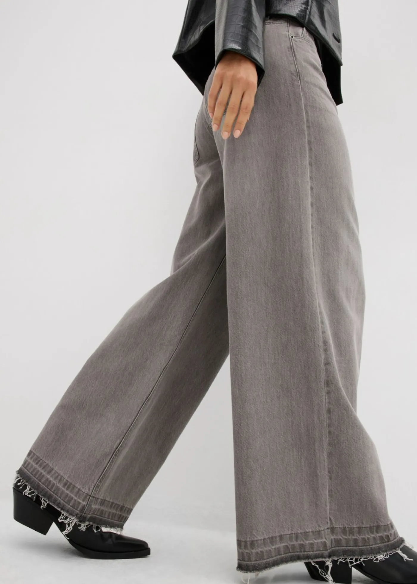 Mujer bonprix bonprix Vaqueros anchos de talle medio con cinturilla cómoda