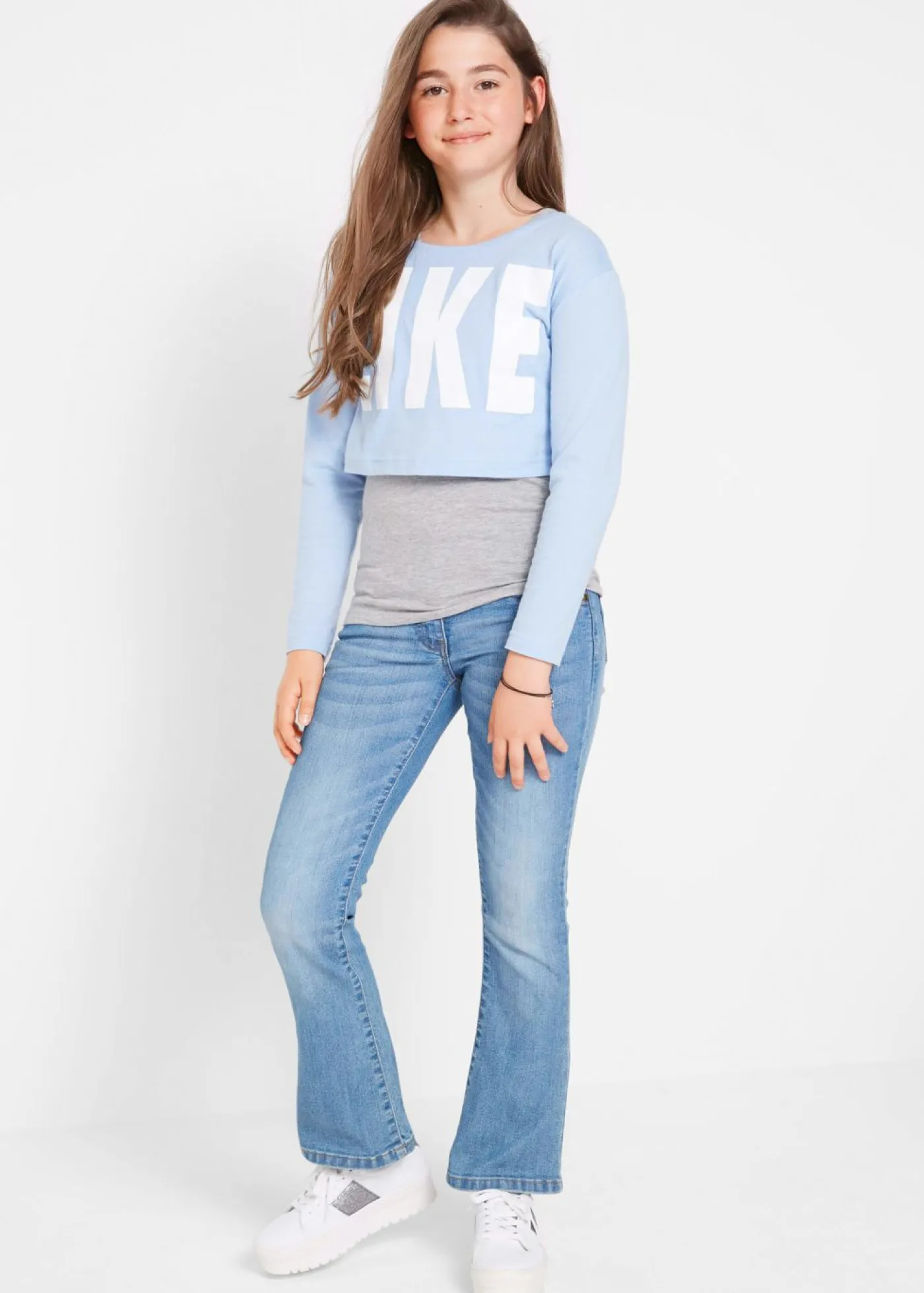 Niños bonprix bonprix Vaqueros con corte bootcut y talle medio