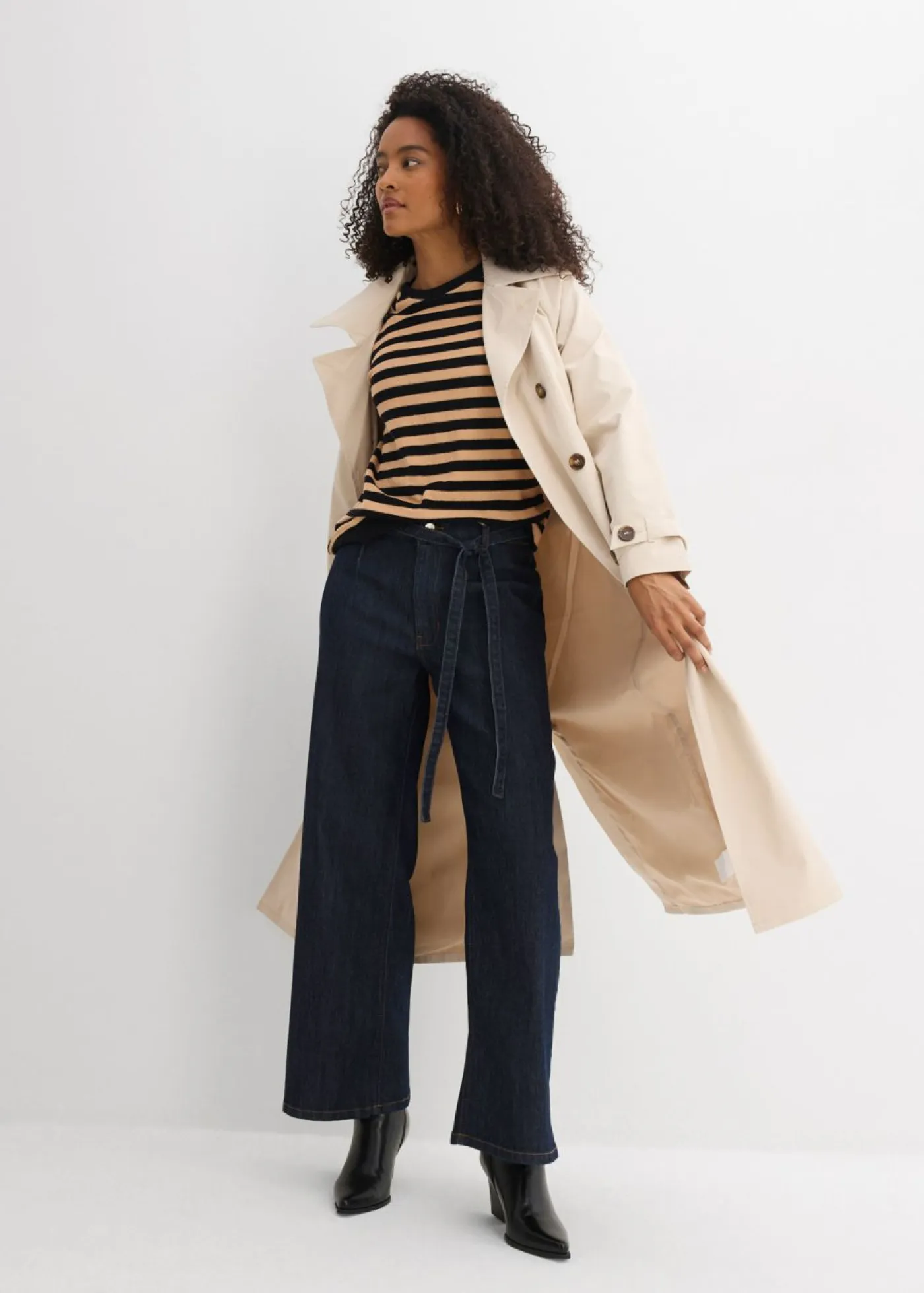 bonprix bonprix Tallas Pequeñas|Vaqueros>Vaqueros con perneras anchas, talle alto y largo cropped Azul oscuro denim