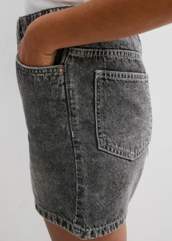 bonprix bonprix Shorts|Vaqueros><noscript><img width=