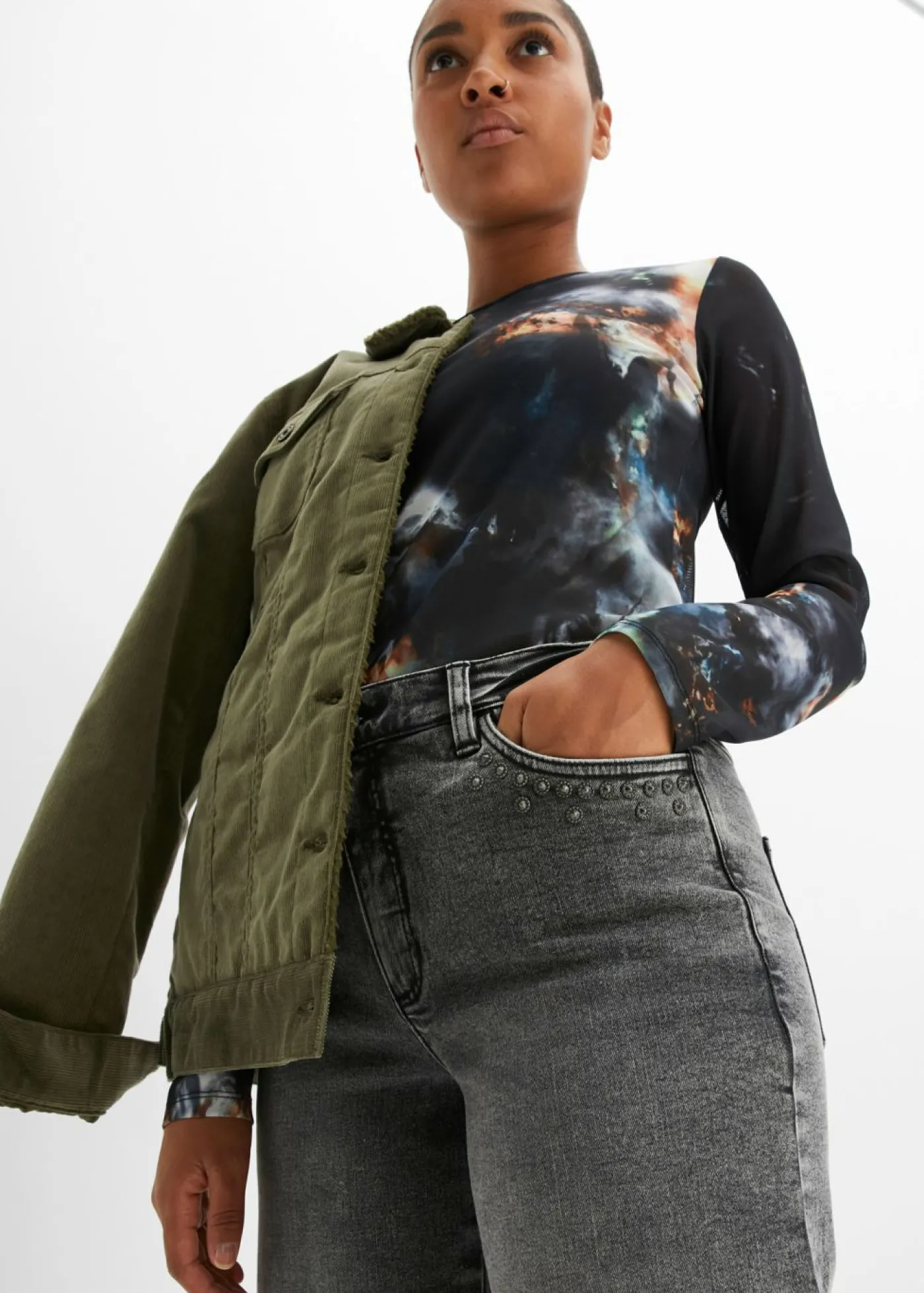 Mujer bonprix bonprix Vaqueros de pernera ancha, high waist, con tachuelas