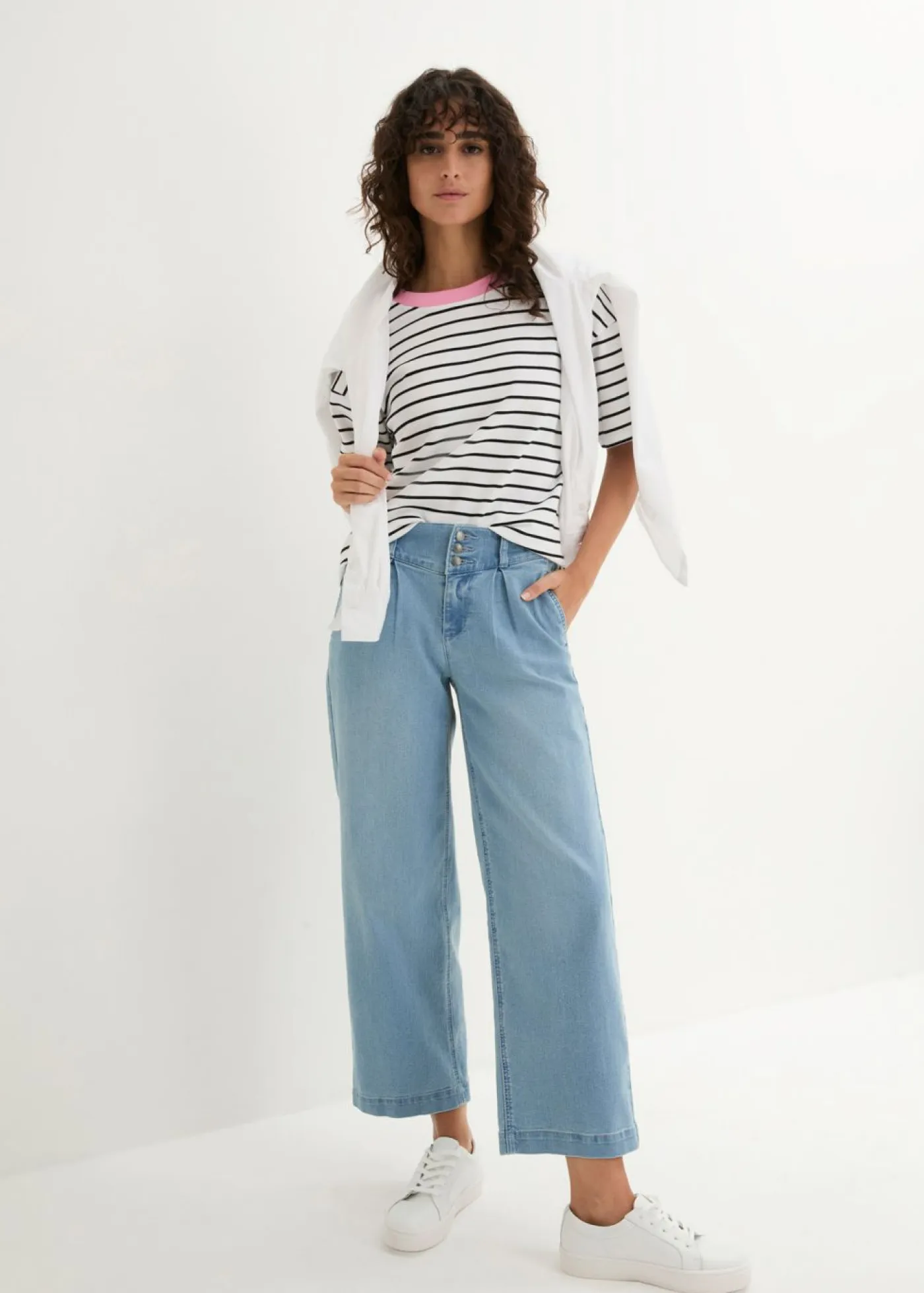 bonprix bonprix Vaqueros>Vaqueros de pernera ancha, high waist, cintura cómoda Blanco lana