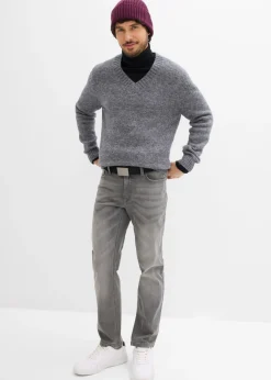 Hombre bonprix bonprix Vaqueros elásticos con corte regular, cinturón y diseño recto