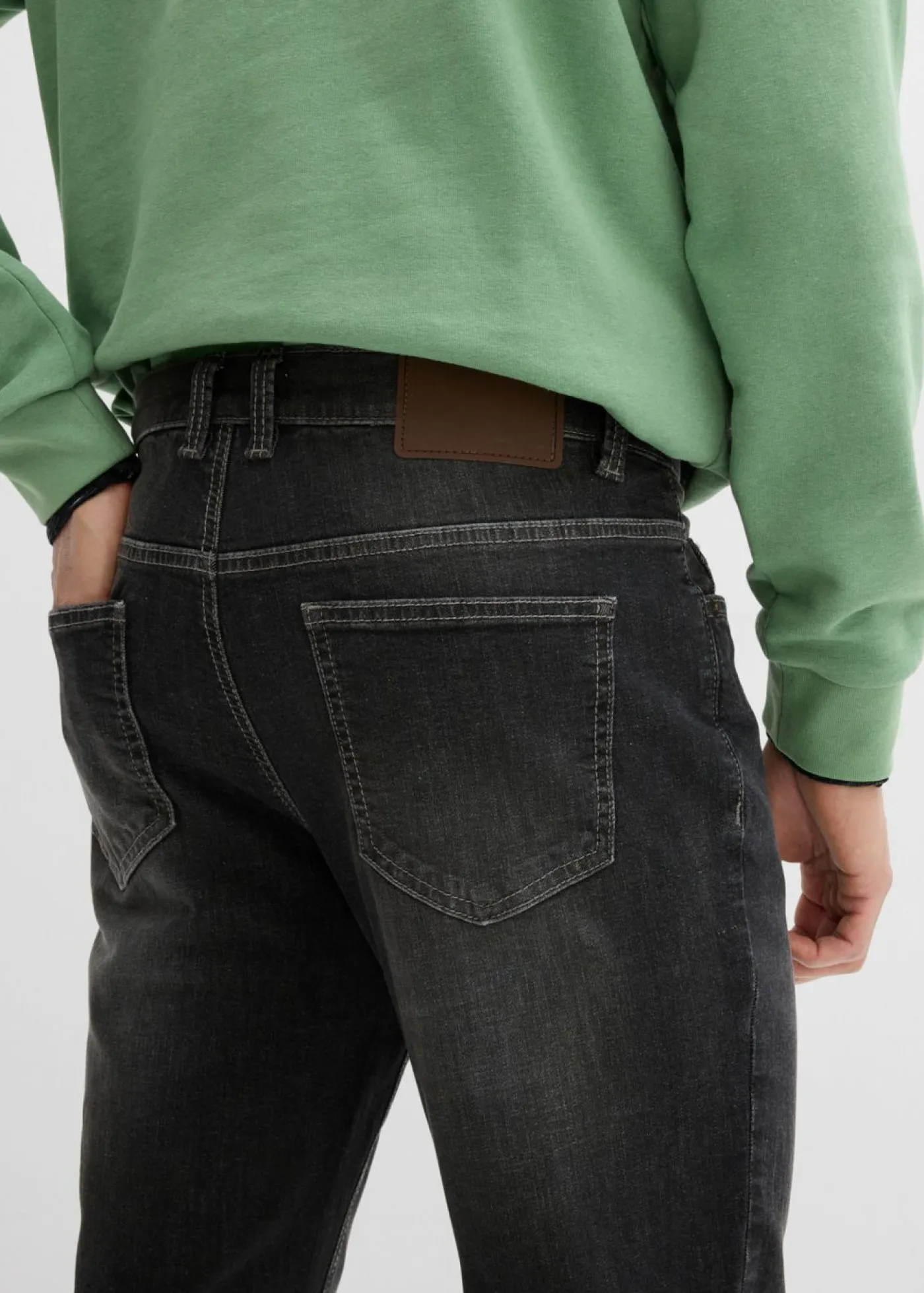 Hombre bonprix bonprix Vaqueros elásticos de corte regular y bootcut