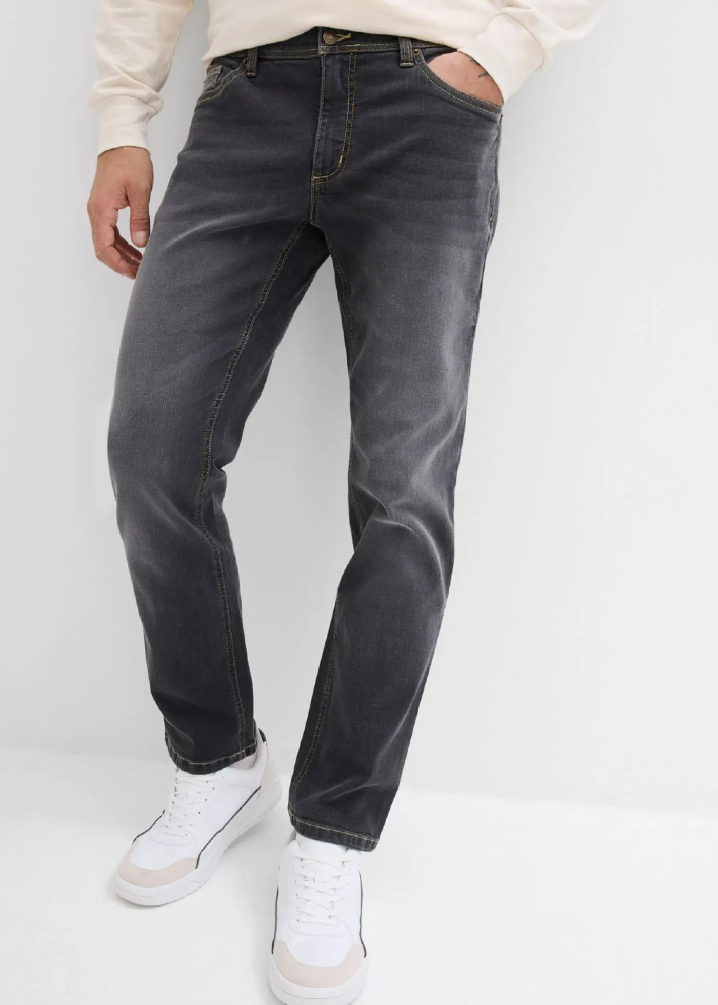 bonprix bonprix Vaqueros>Vaqueros elásticos de corte regular y recto Negro denim