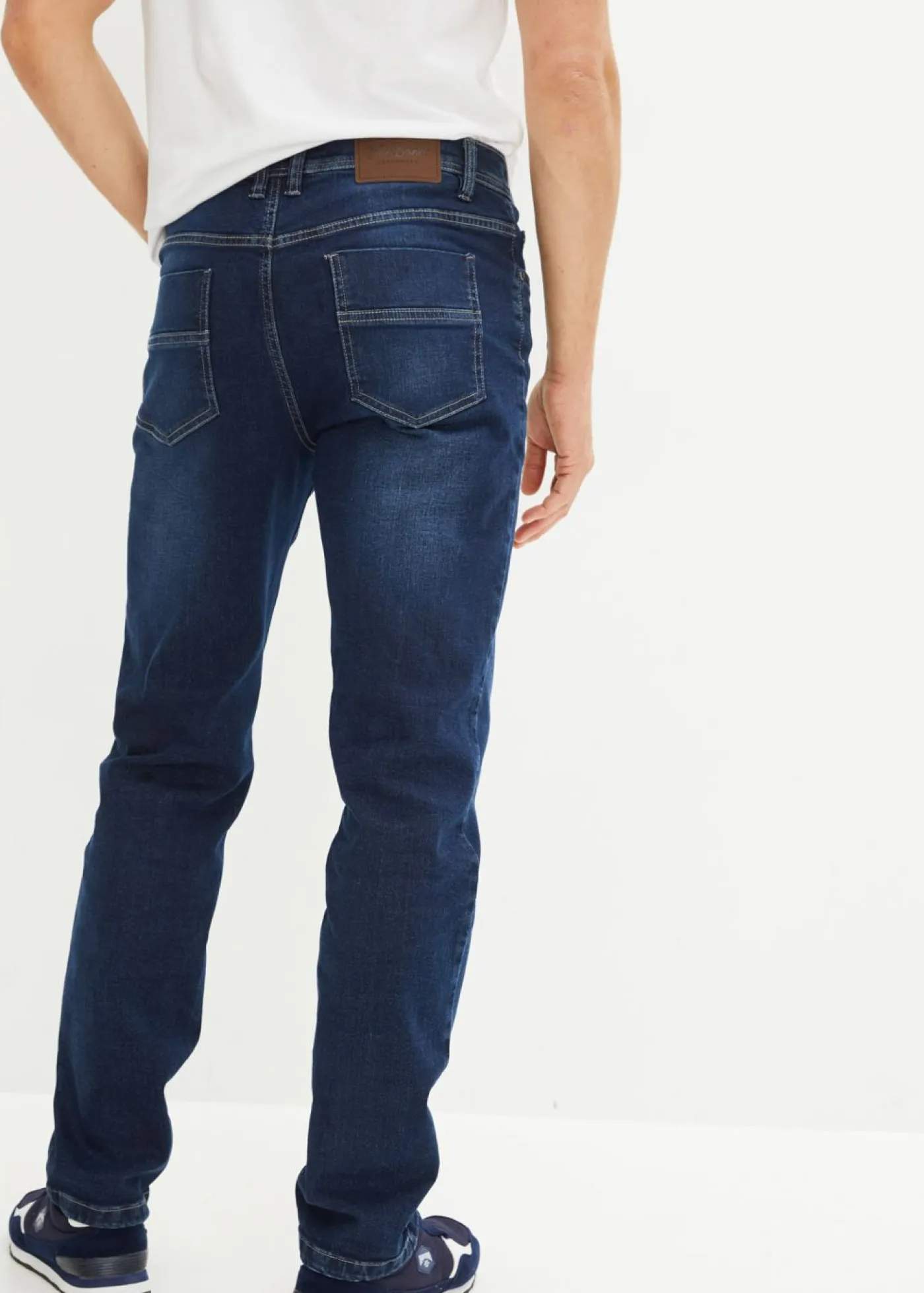 Hombre bonprix bonprix Vaqueros elásticos de corte regular y recto