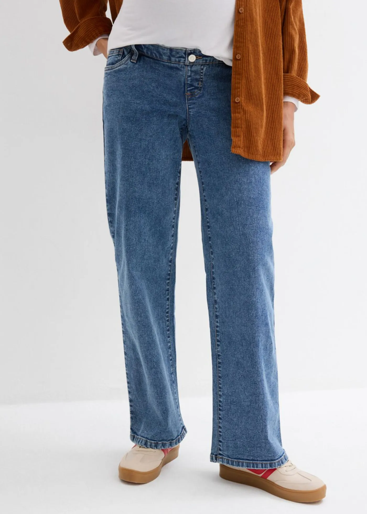 bonprix bonprix Premamá>Vaqueros premamá de algodón orgánico con corte holgado azul piedra-índigo claro