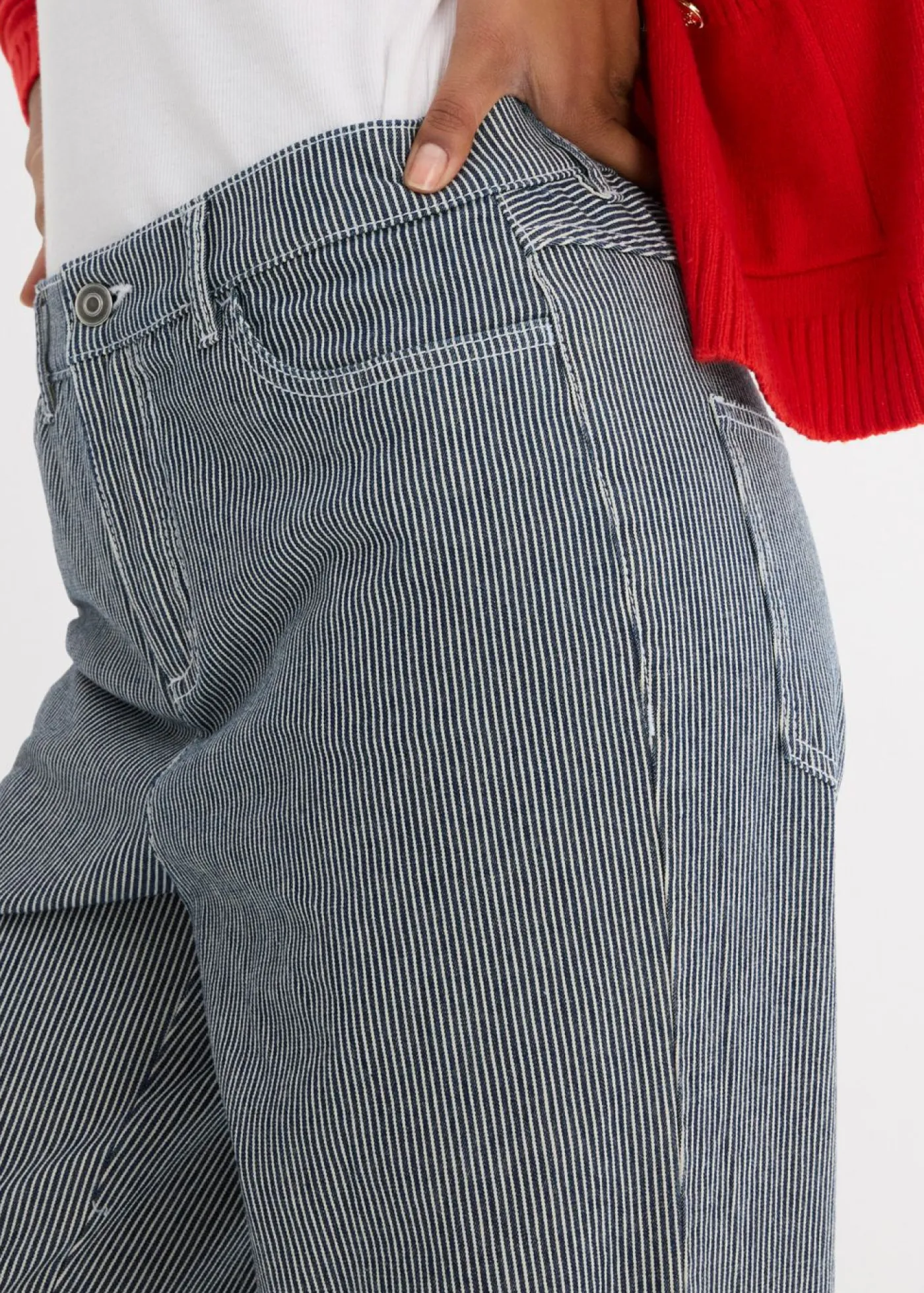 bonprix bonprix Vaqueros>Vaqueros rectos con corte holgado, talle alto y diseño de rayas denim intenso-blanco con rayas