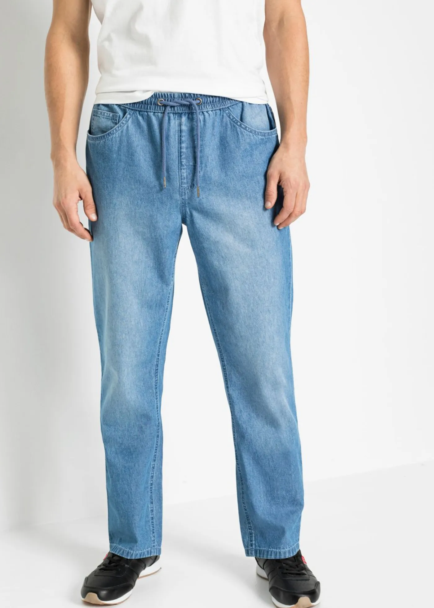 Hombre bonprix bonprix Vaqueros sin cierre de corte clásico en tejido veraniego (2 unidades)