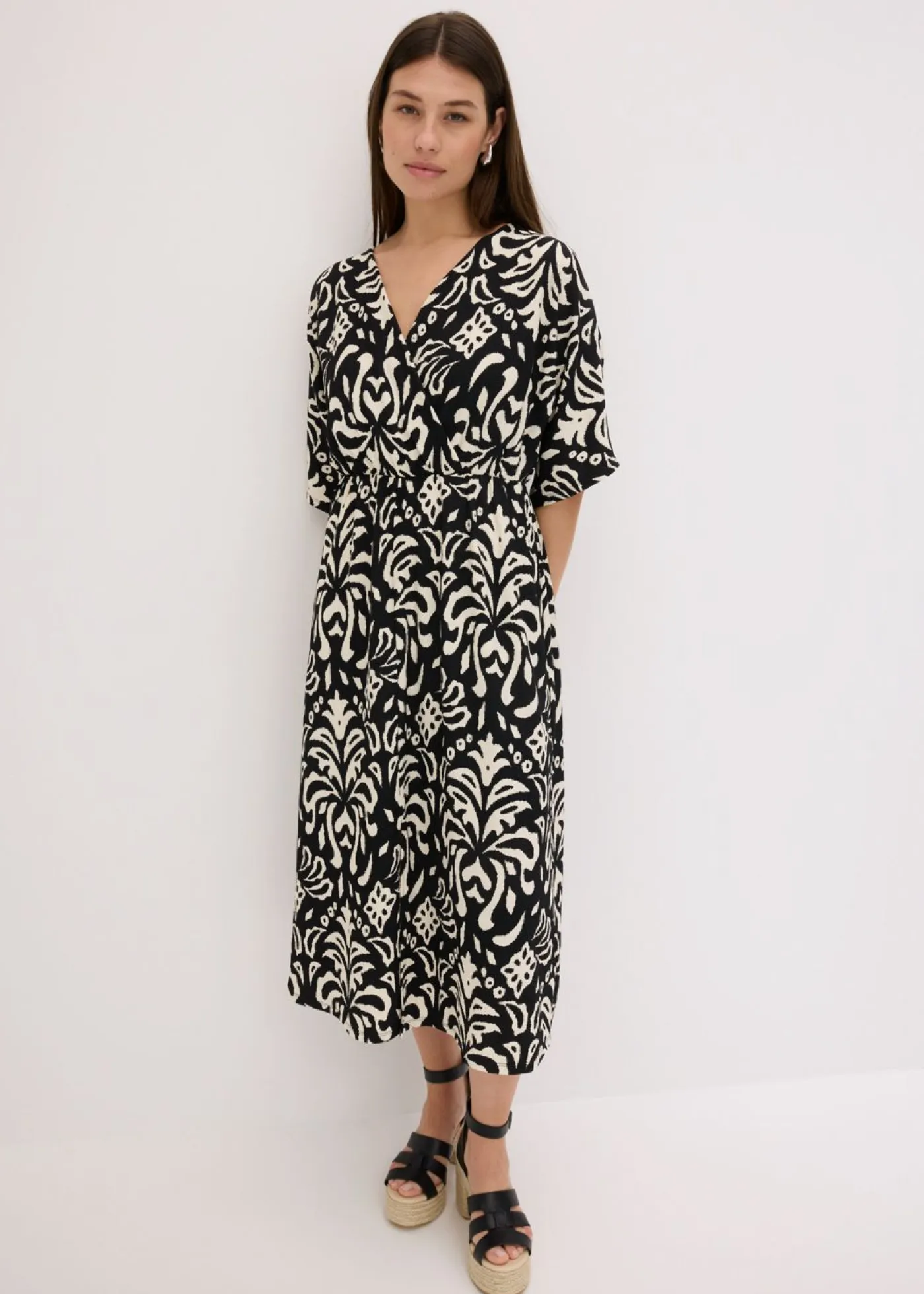 bonprix bonprix Vestidos|Novedades>Vestido Negro-blanco