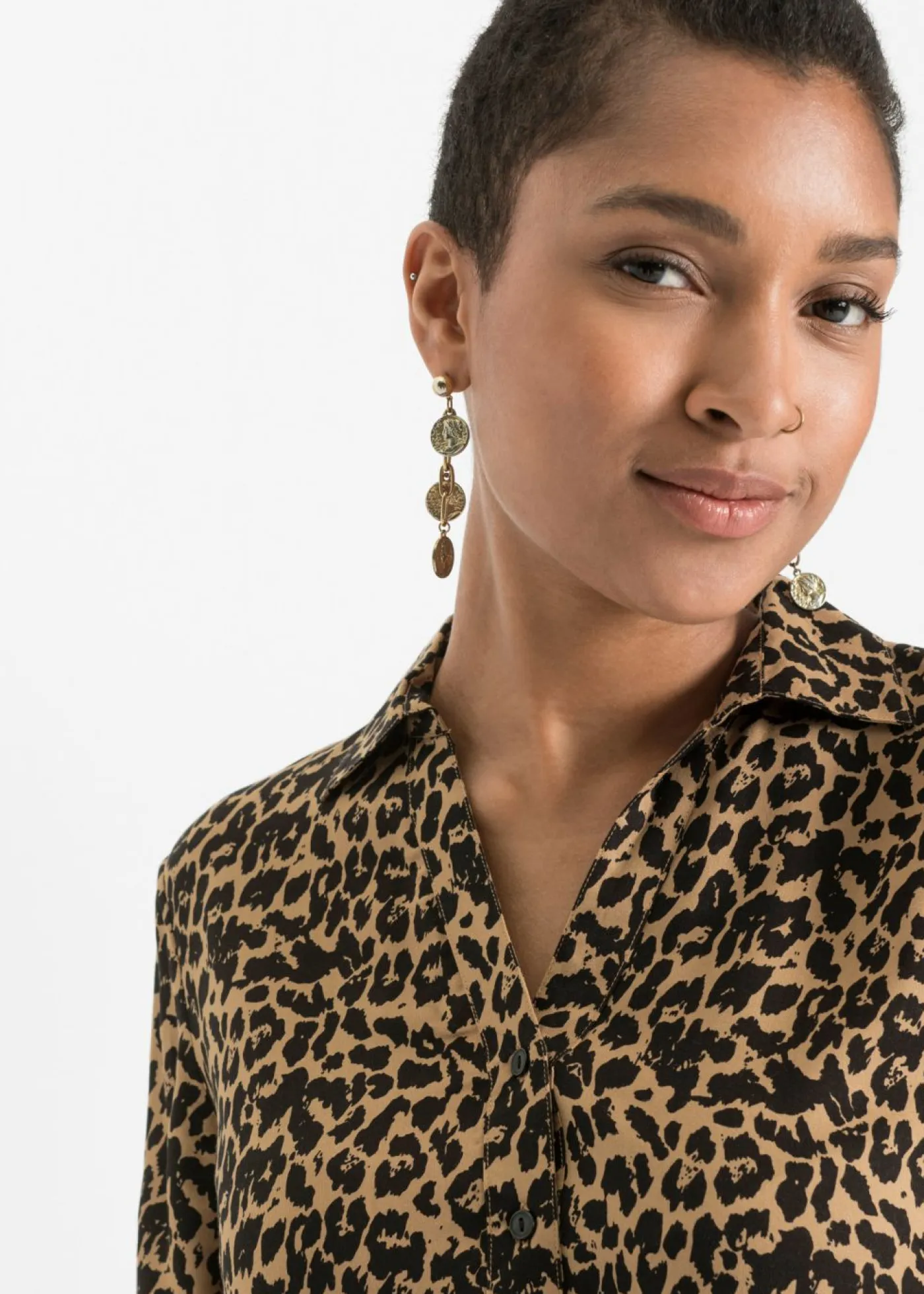 bonprix bonprix Vestidos>Vestido camisero de viscosa fluida Marrón con estampado de leopardo