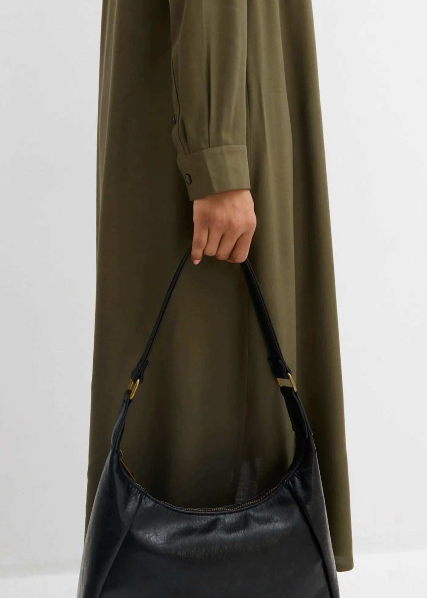 bonprix bonprix Esenciales|Vestidos>Vestido camisero de viscosa fina Verde oliva oscuro