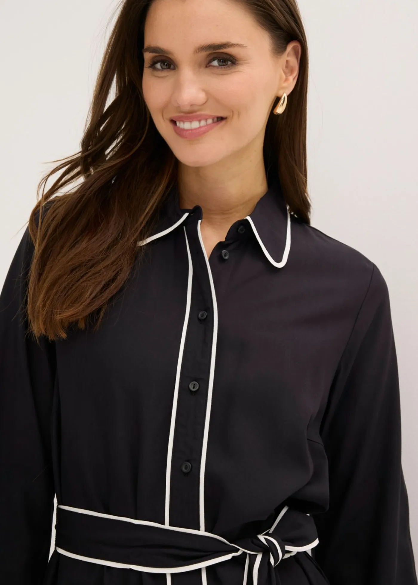 bonprix bonprix Vestidos>Vestido camisero de viscosa pura Negro-blanco lana