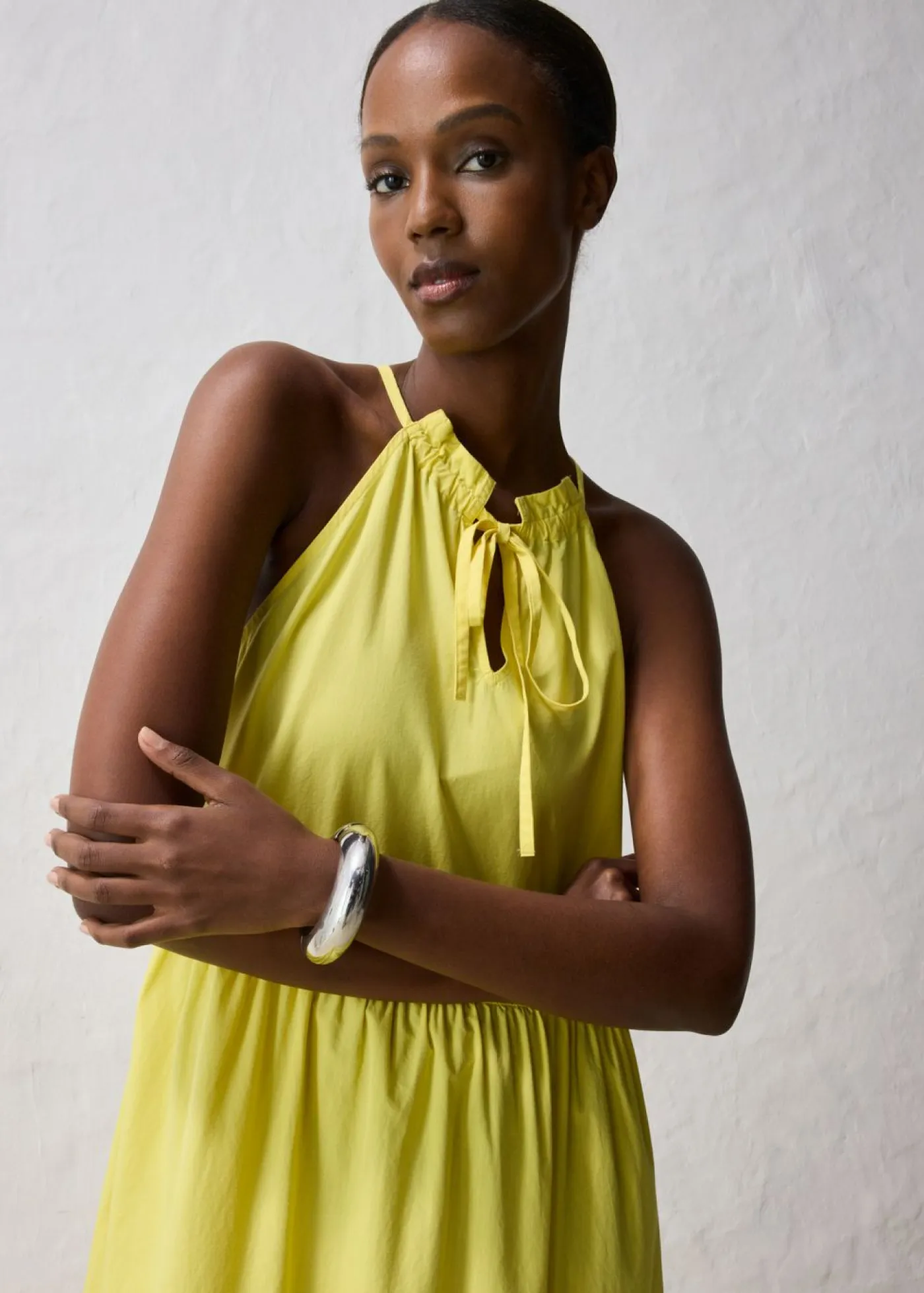 bonprix bonprix Premium|Vestidos>Vestido con contenido de seda Amarillo suave