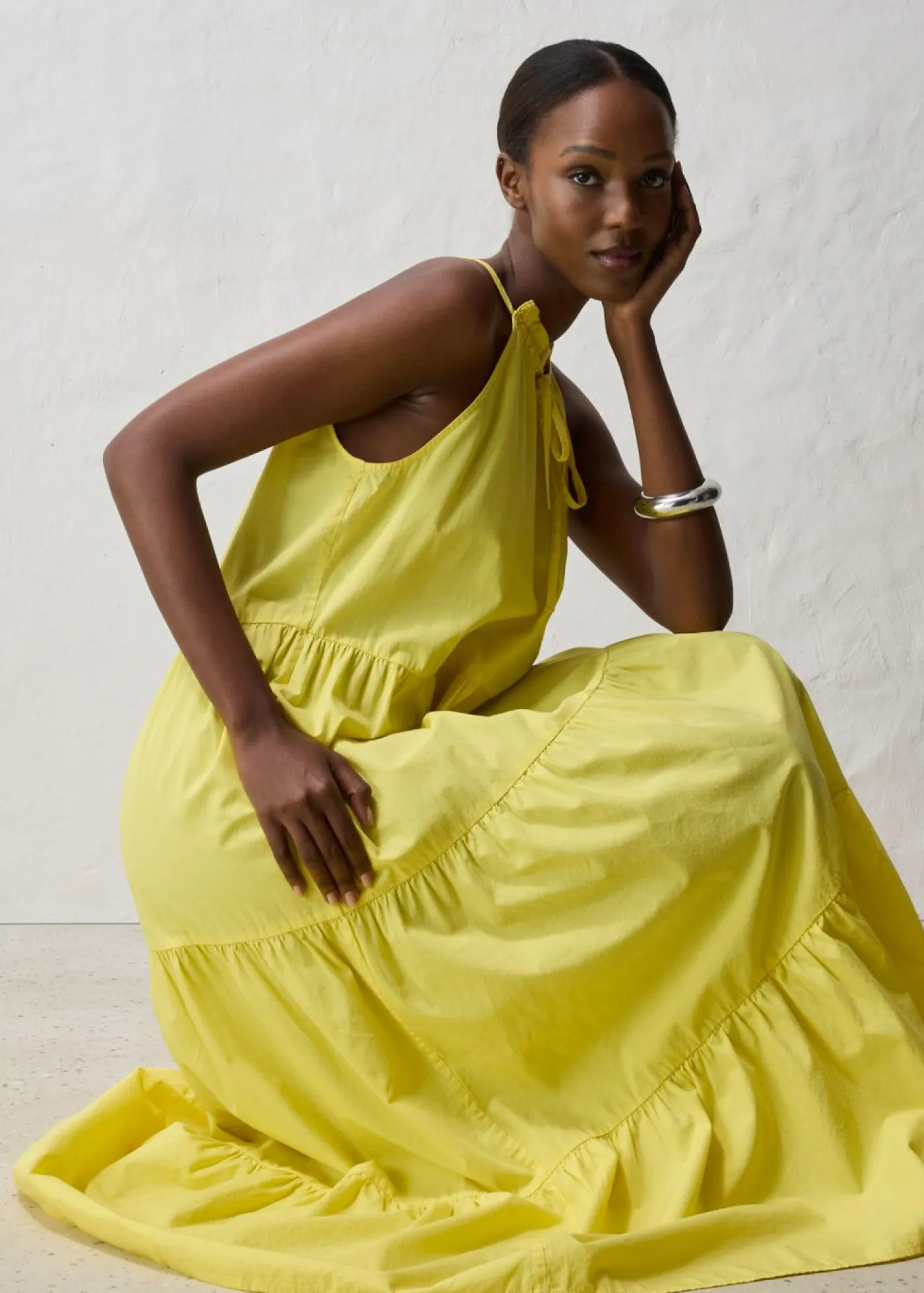 bonprix bonprix Premium|Vestidos>Vestido con contenido de seda Amarillo suave