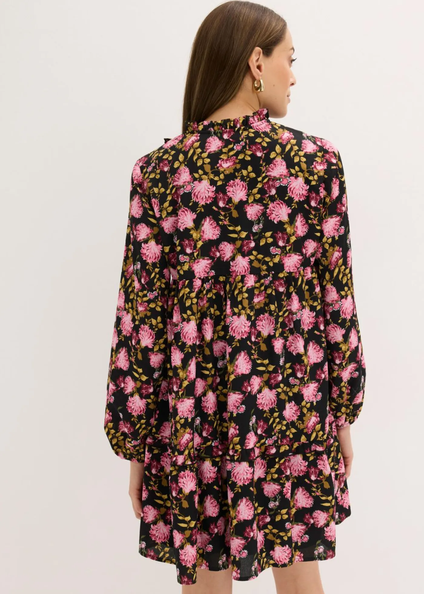 bonprix bonprix Vestidos>Vestido corto Negro con flores