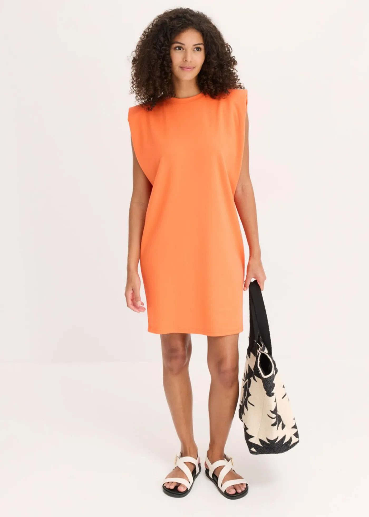 bonprix bonprix Vestidos>Vestido corto con detalle en los hombros mango