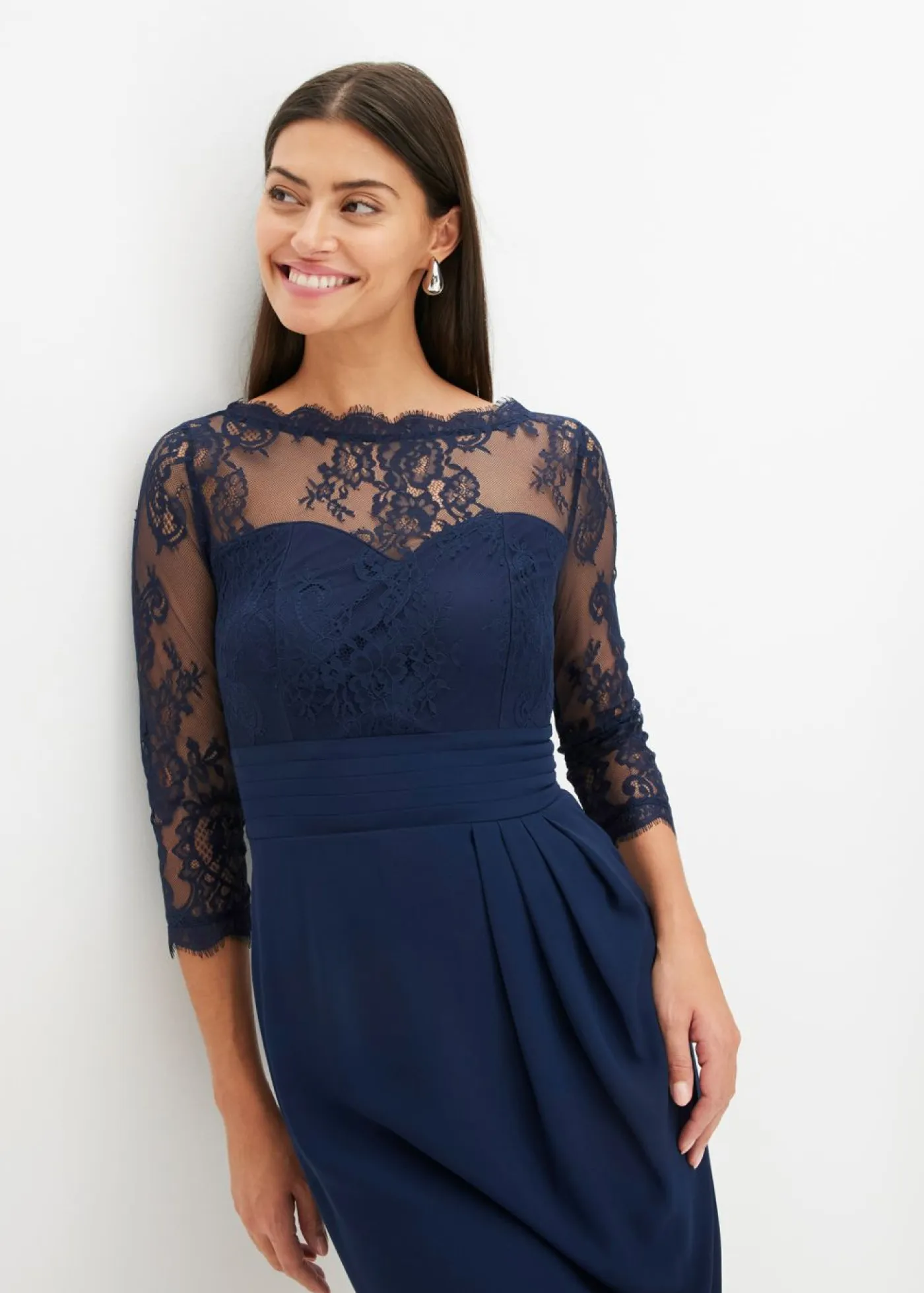 bonprix bonprix Vestidos|Ropa Elegante>Vestido corto con encaje Azul marino