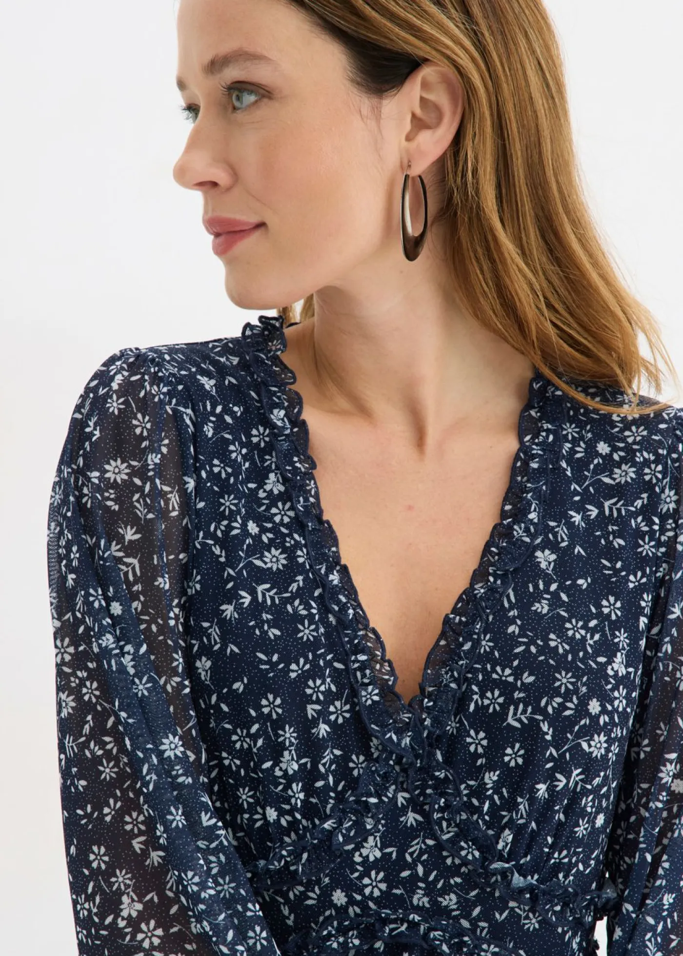 bonprix bonprix Vestidos>Vestido corto de malla fina Azul oscuro-blanco de flores