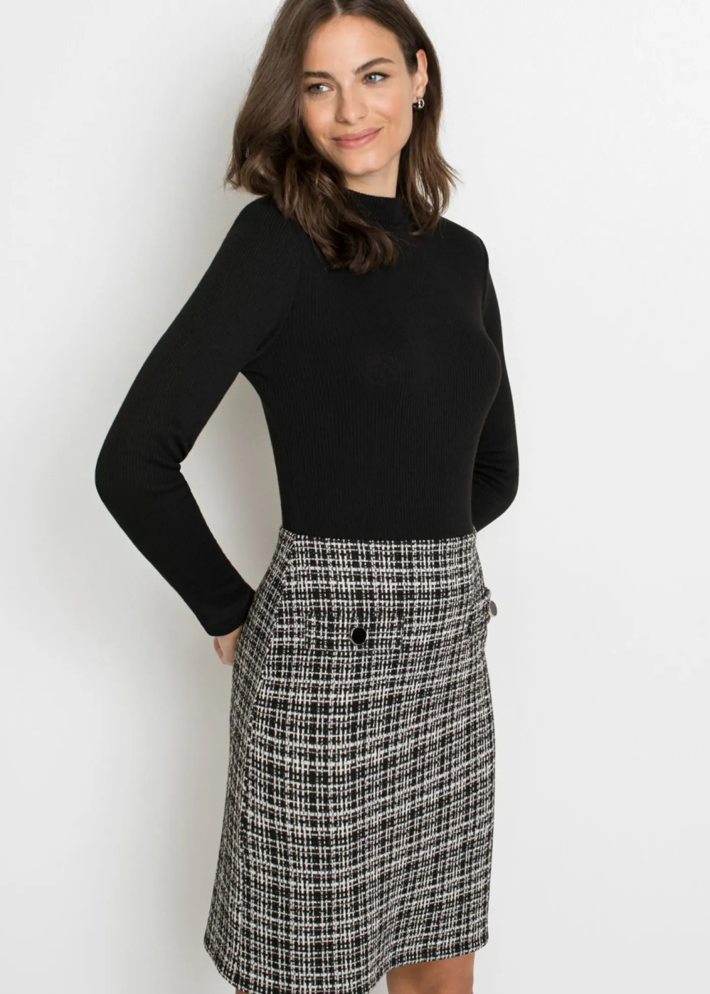 Mujer bonprix bonprix Vestido corto de mezcla de viscosa fluida