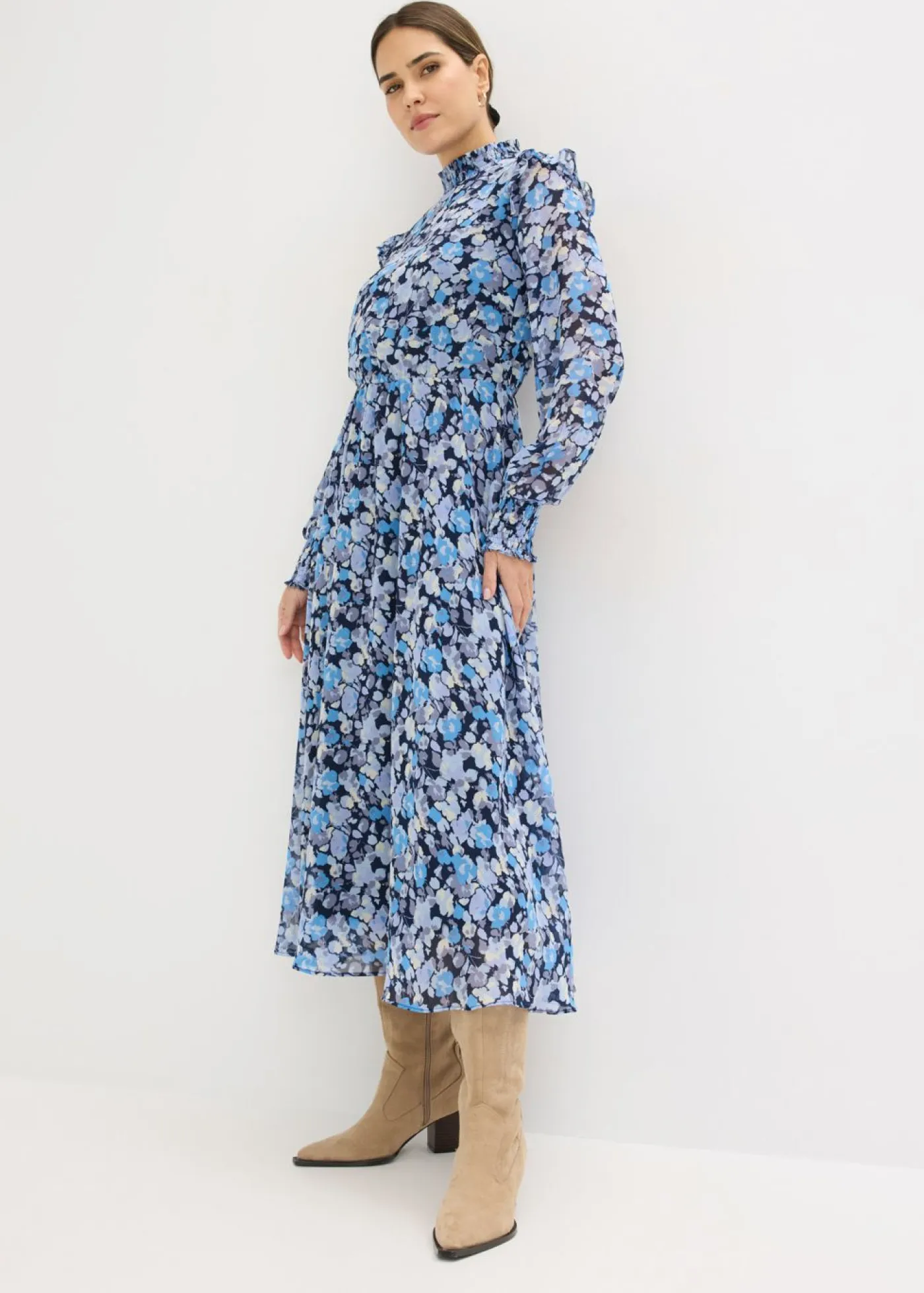 bonprix bonprix Tallas Pequeñas|Vestidos>Vestido de gasa con cuello alto Azul