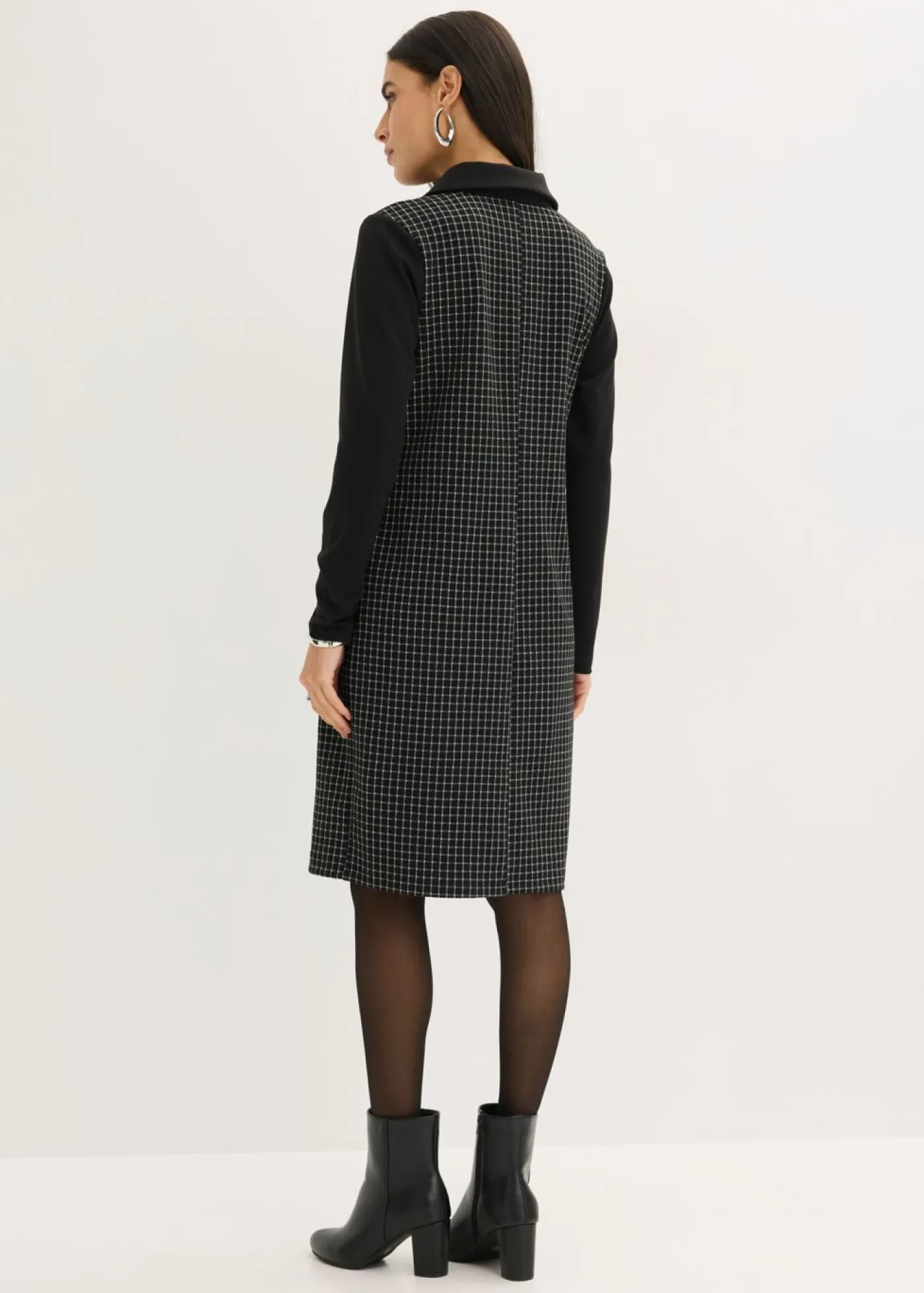 bonprix bonprix Vestidos>Vestido de jacquard con cuello en contraste Negro-blanco lana a cuadros