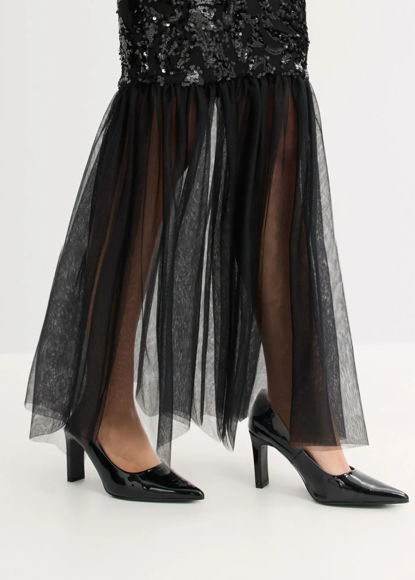 bonprix bonprix Vestidos|Ropa Elegante>Vestido de lentejuelas con volante Negro-beige