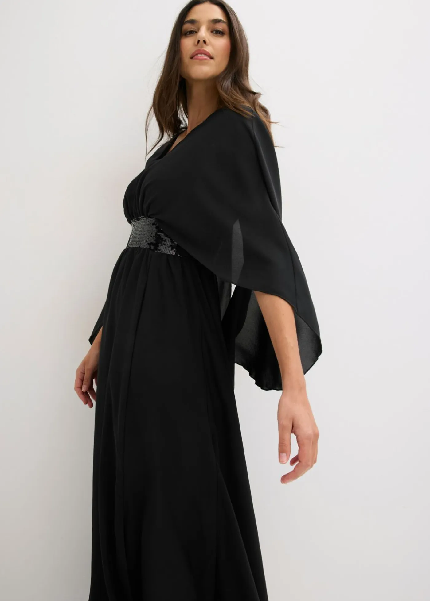 bonprix bonprix Vestidos|Novedades>Vestido de noche de gasa fina con inserto de lentejuelas Negro
