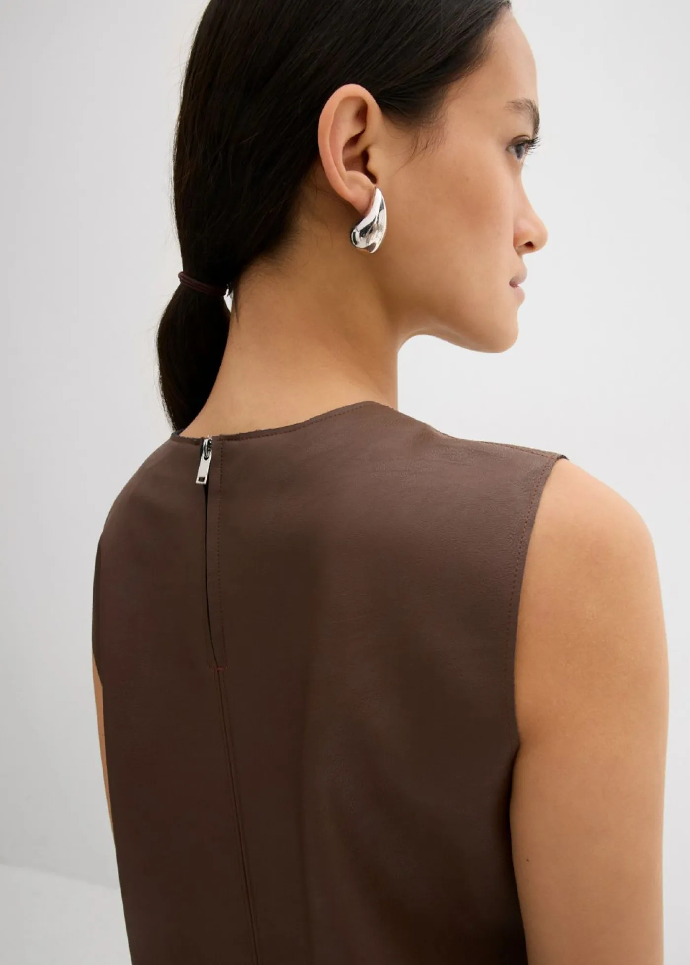 bonprix bonprix Esenciales|Vestidos>Vestido de piel sintética marrón