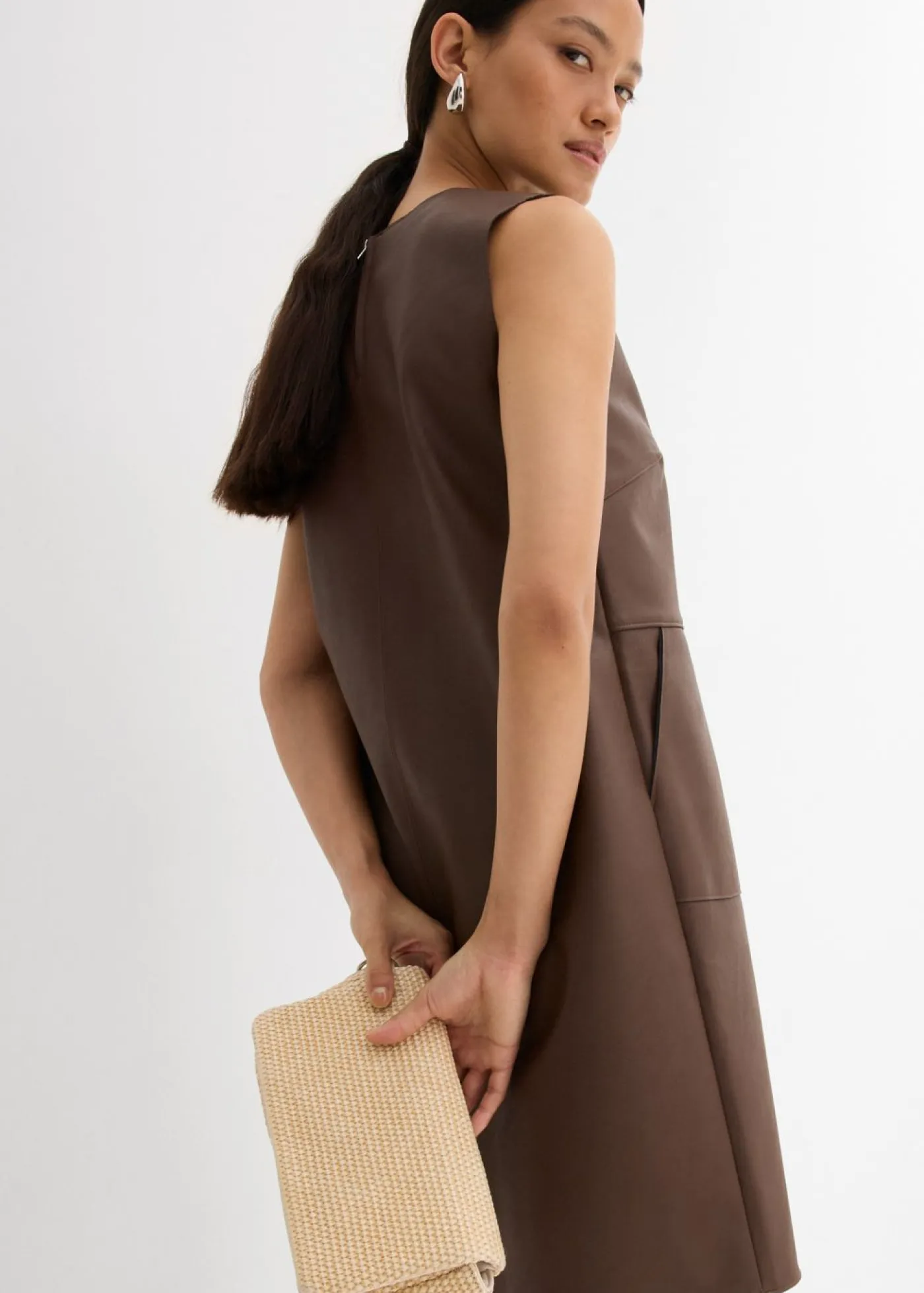 bonprix bonprix Esenciales|Vestidos>Vestido de piel sintética marrón