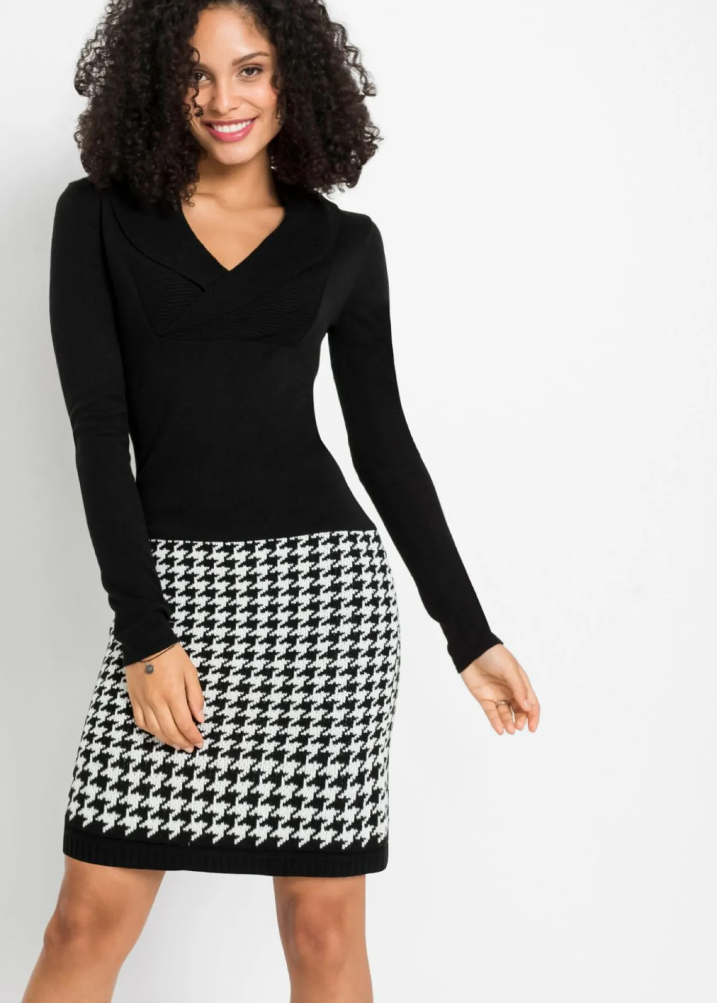 bonprix bonprix Vestidos|Ropa De Punto>Vestido de punto Negro-Blanco lana con estampado gráfico