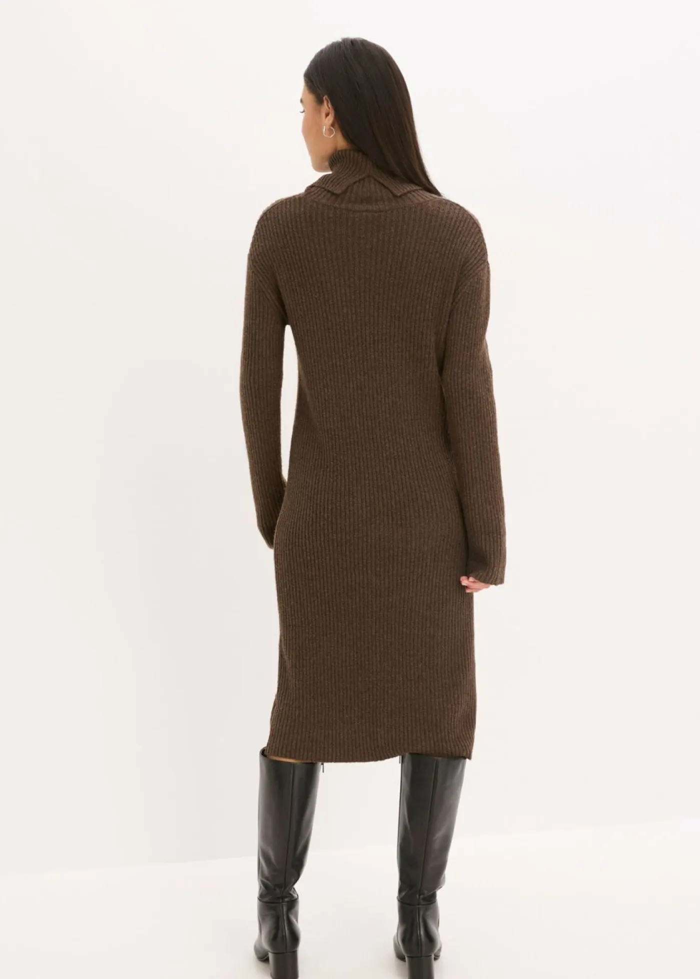 Mujer bonprix bonprix Vestido de punto acanalado con cuello vuelto