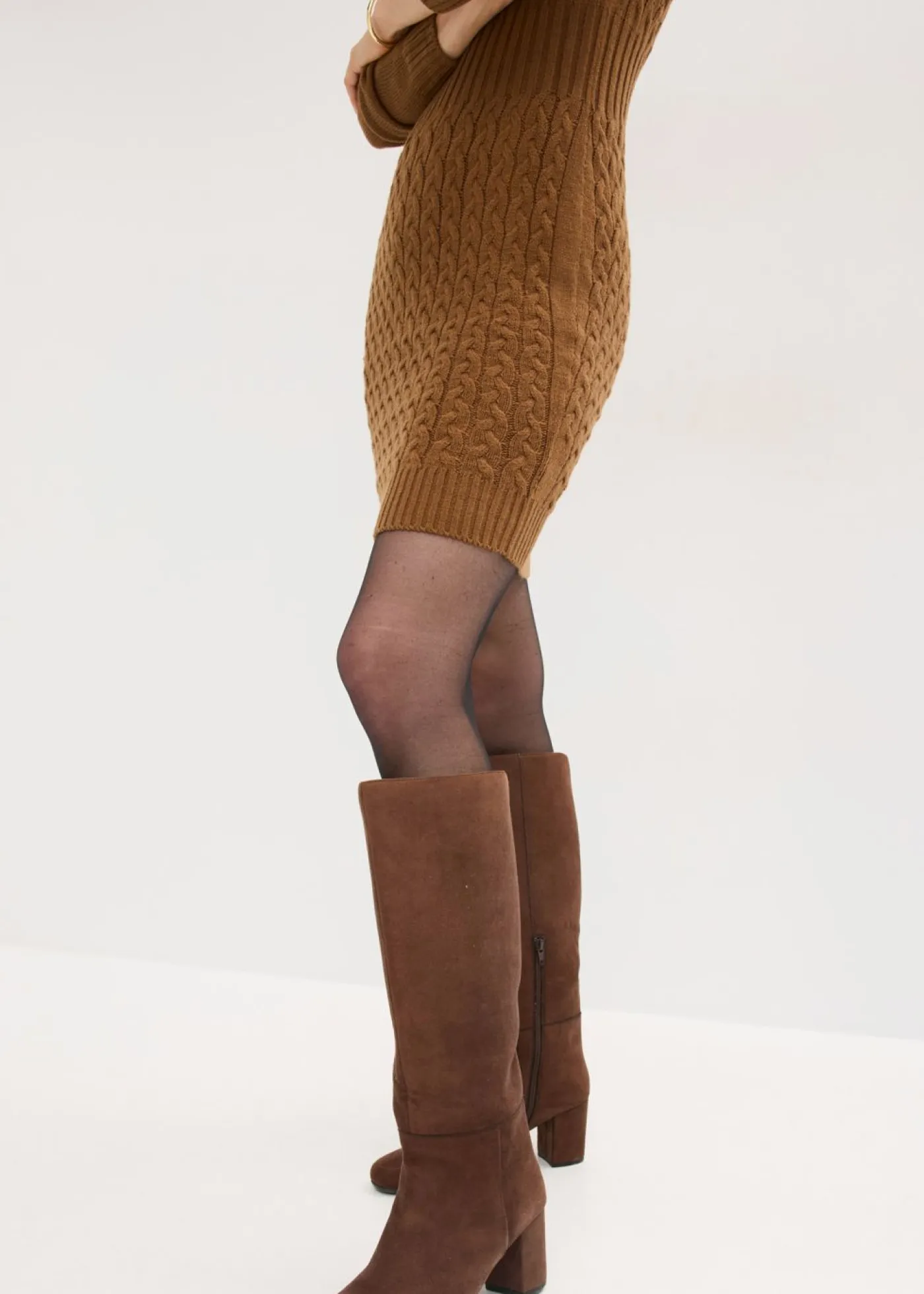 bonprix bonprix Vestidos|Ropa De Punto>Vestido de punto con patrón trenzado marrón pimienta