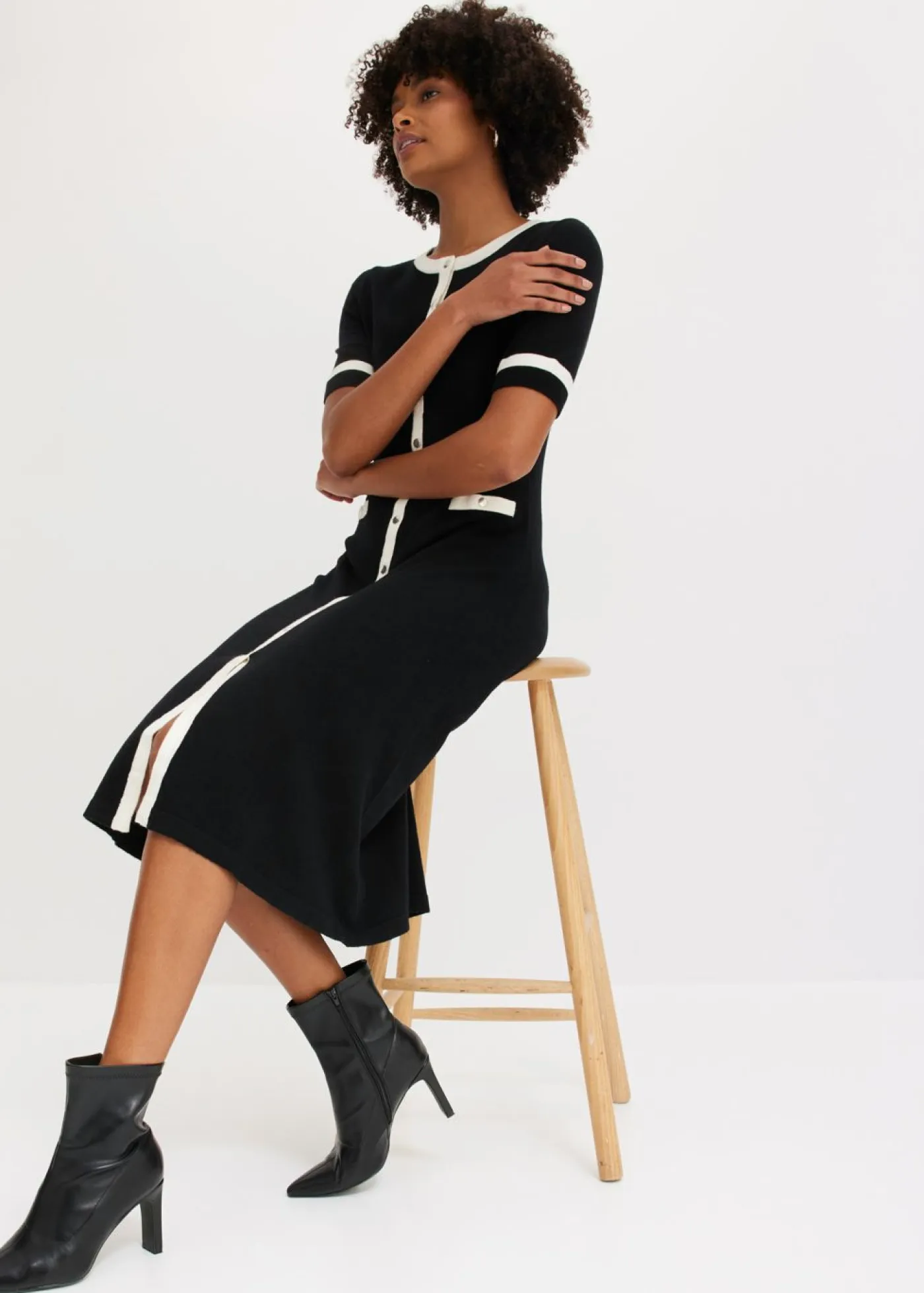 bonprix bonprix Vestidos|Novedades>Vestido de punto con viscosa Negro-blanco lana