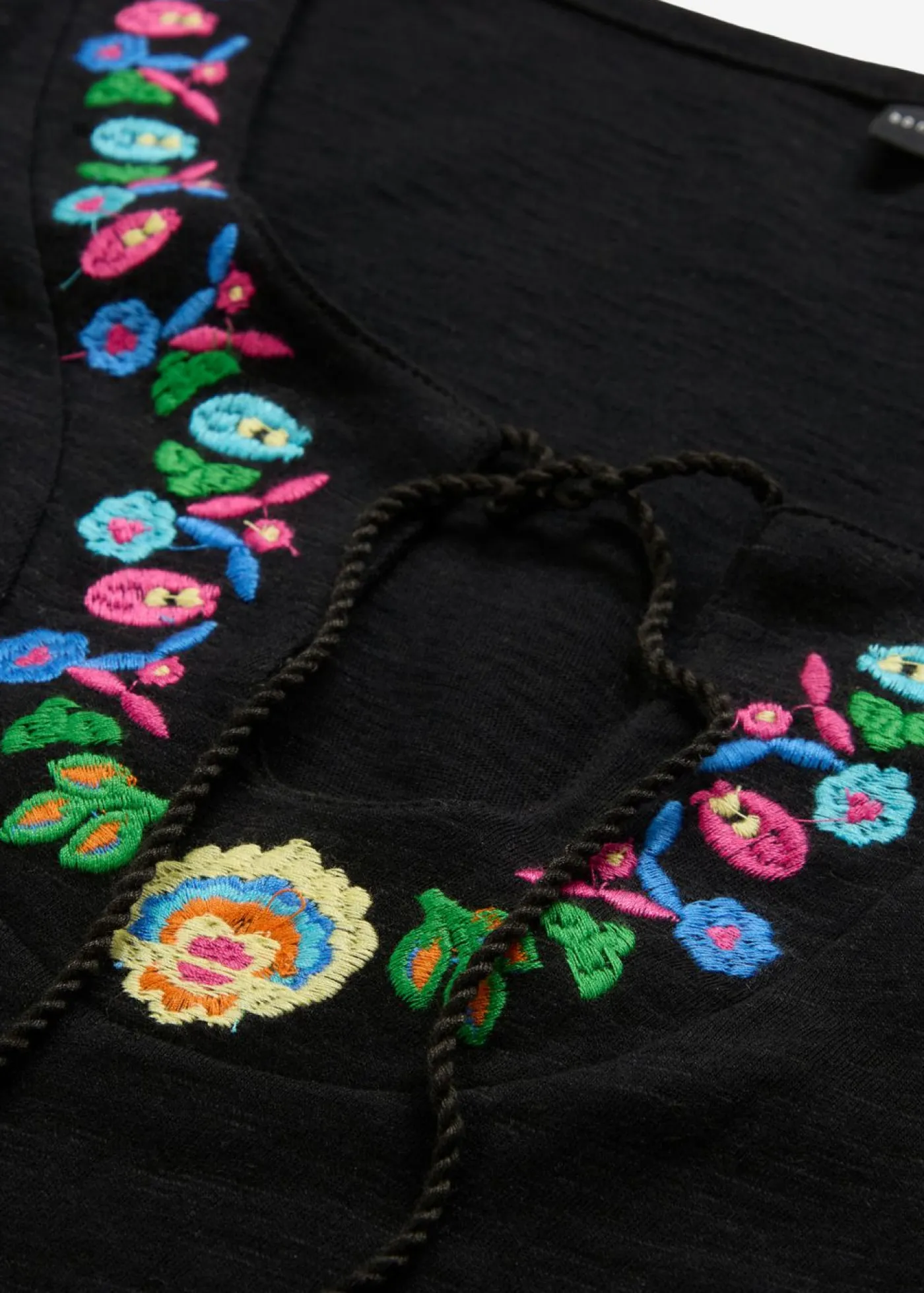 bonprix bonprix Vestidos>Vestido de punto de hilo flameado de algodón puro Negro con flores