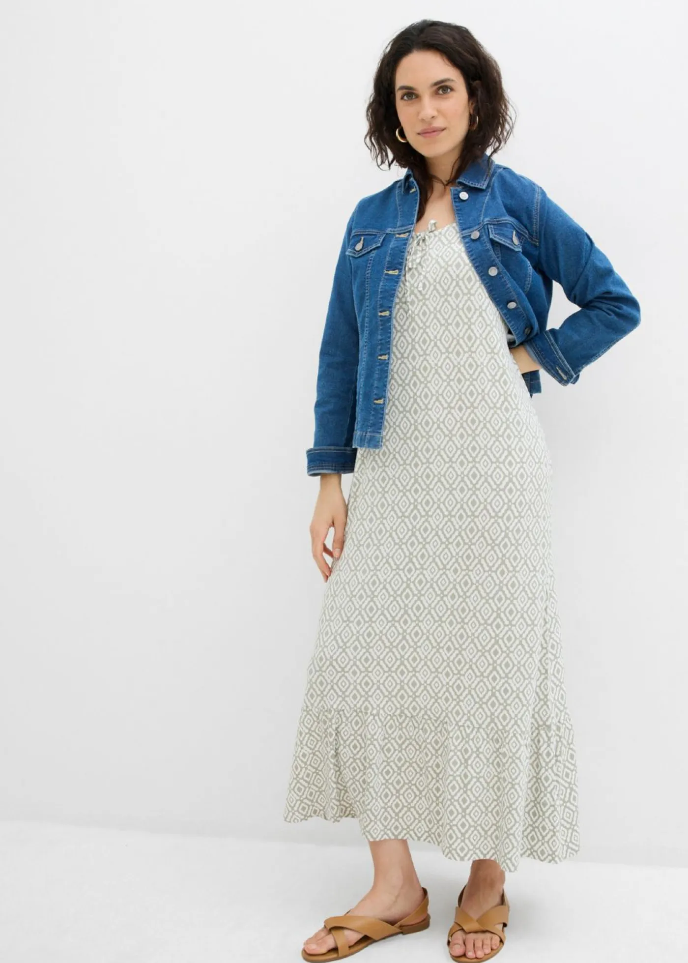 bonprix bonprix Vestidos>Vestido de punto de mezcla de viscosa verde alga-blanco lana