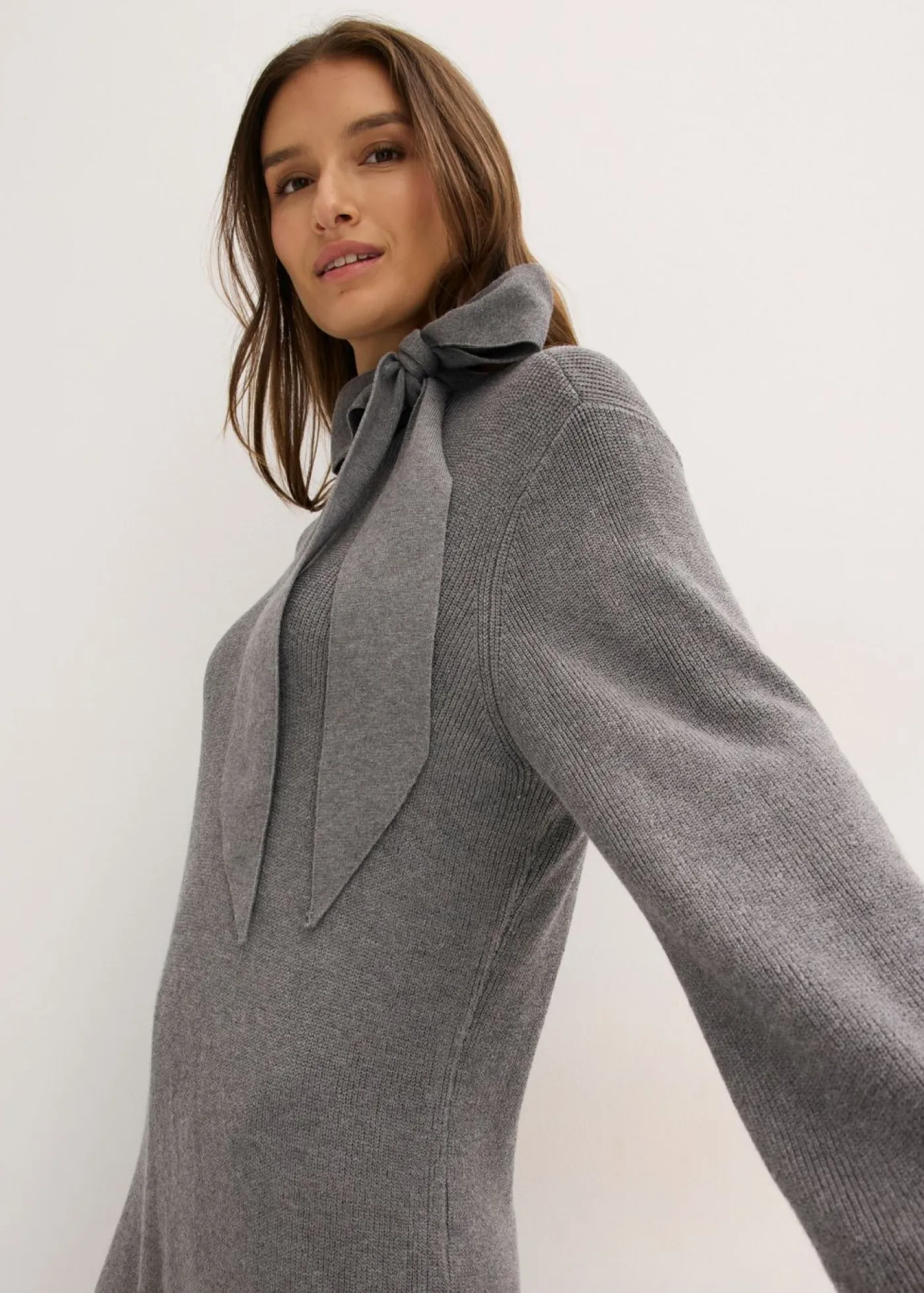 Mujer bonprix bonprix Vestido de punto de suave mezcla de viscosa con lazo