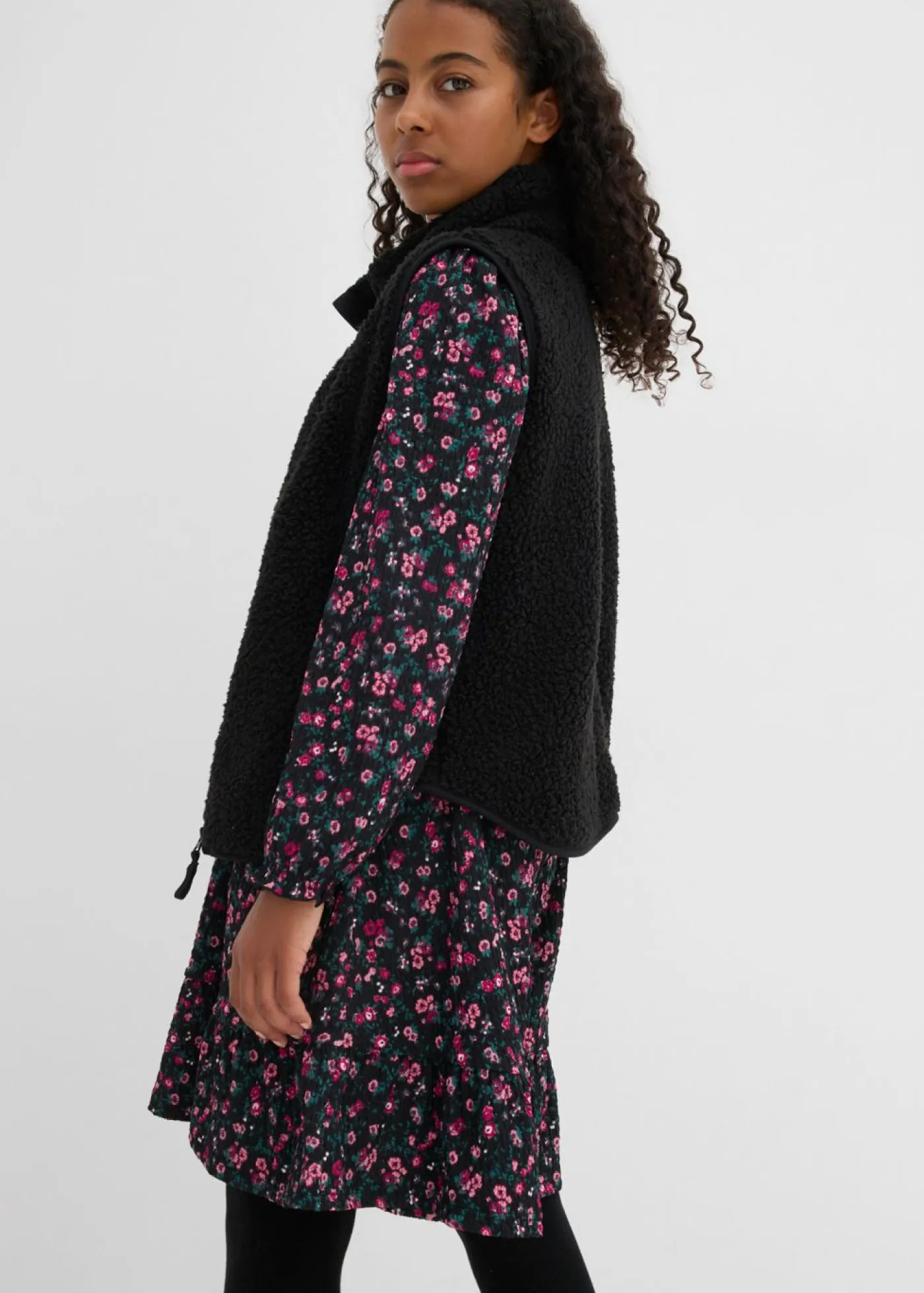 Niños bonprix bonprix Vestido de punto en tejido arrugado estructurado