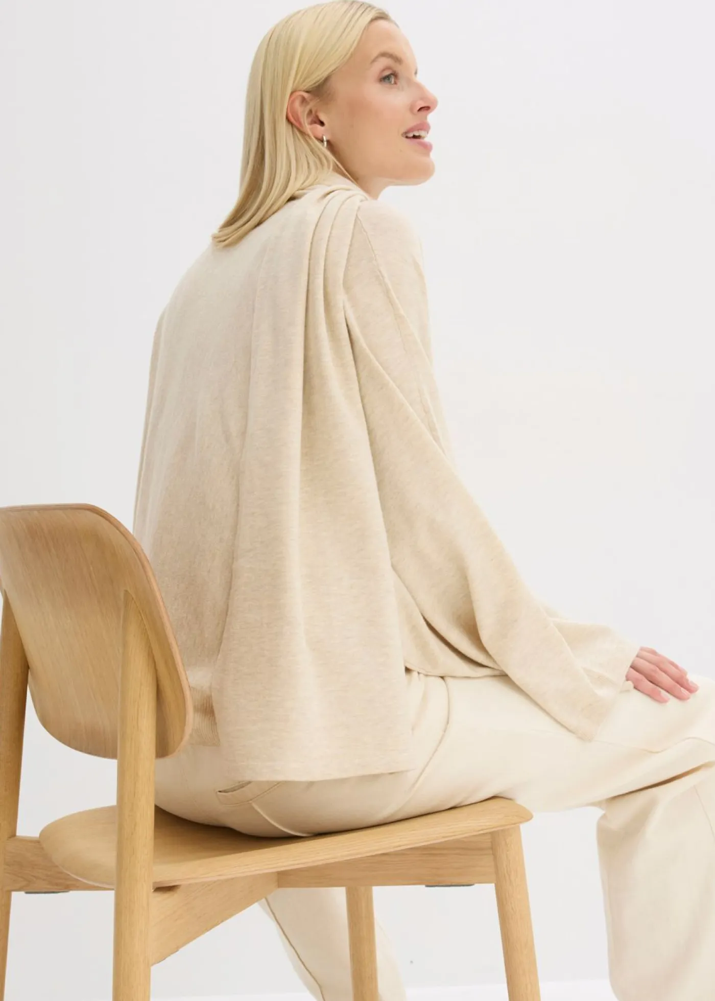 bonprix bonprix Esenciales|Jerséis>Vestido de punto fino de mezcla de viscosa suave gris guijarro moteado