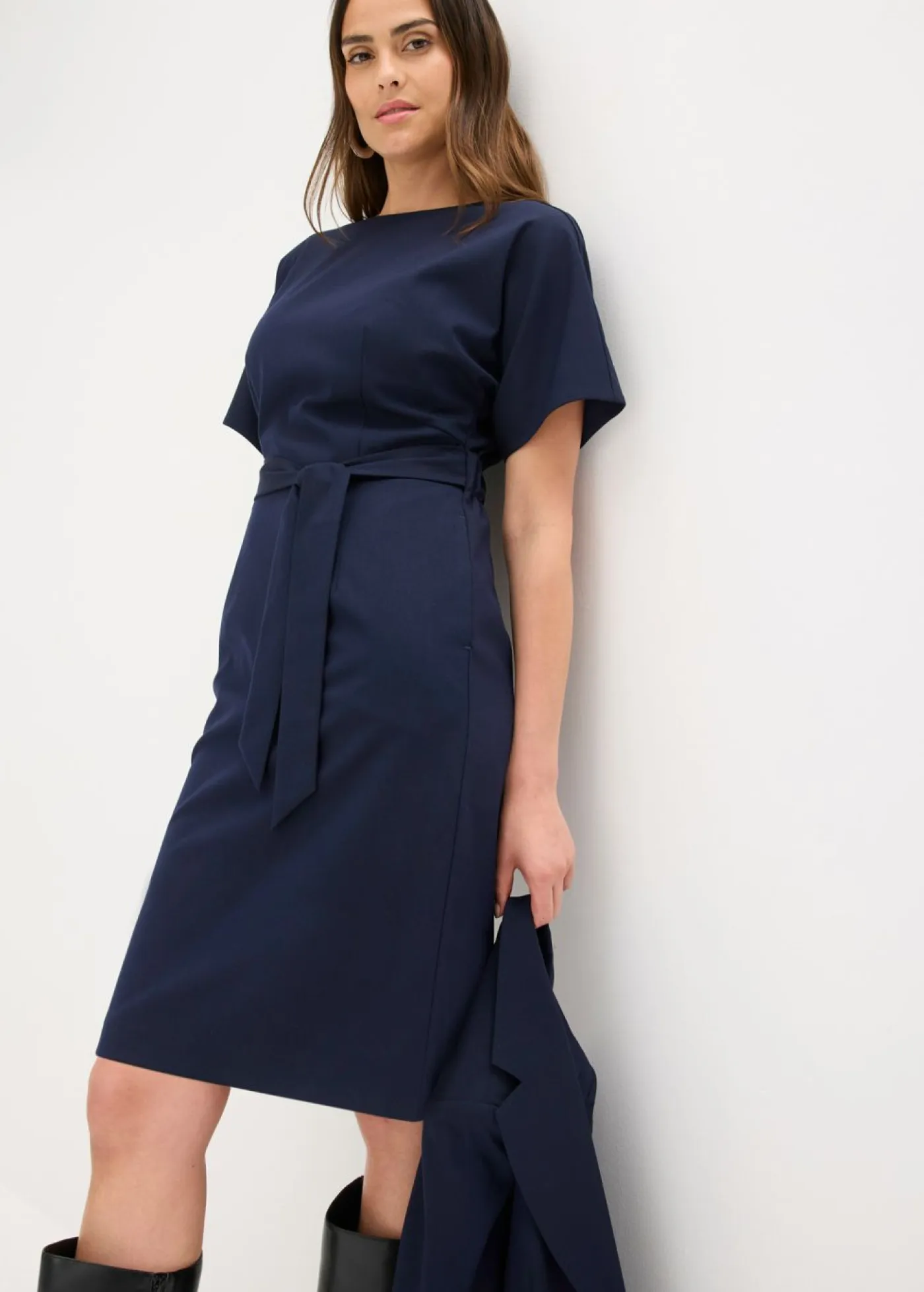 Mujer bonprix bonprix Vestido de tubo con mangas tipo murciélago