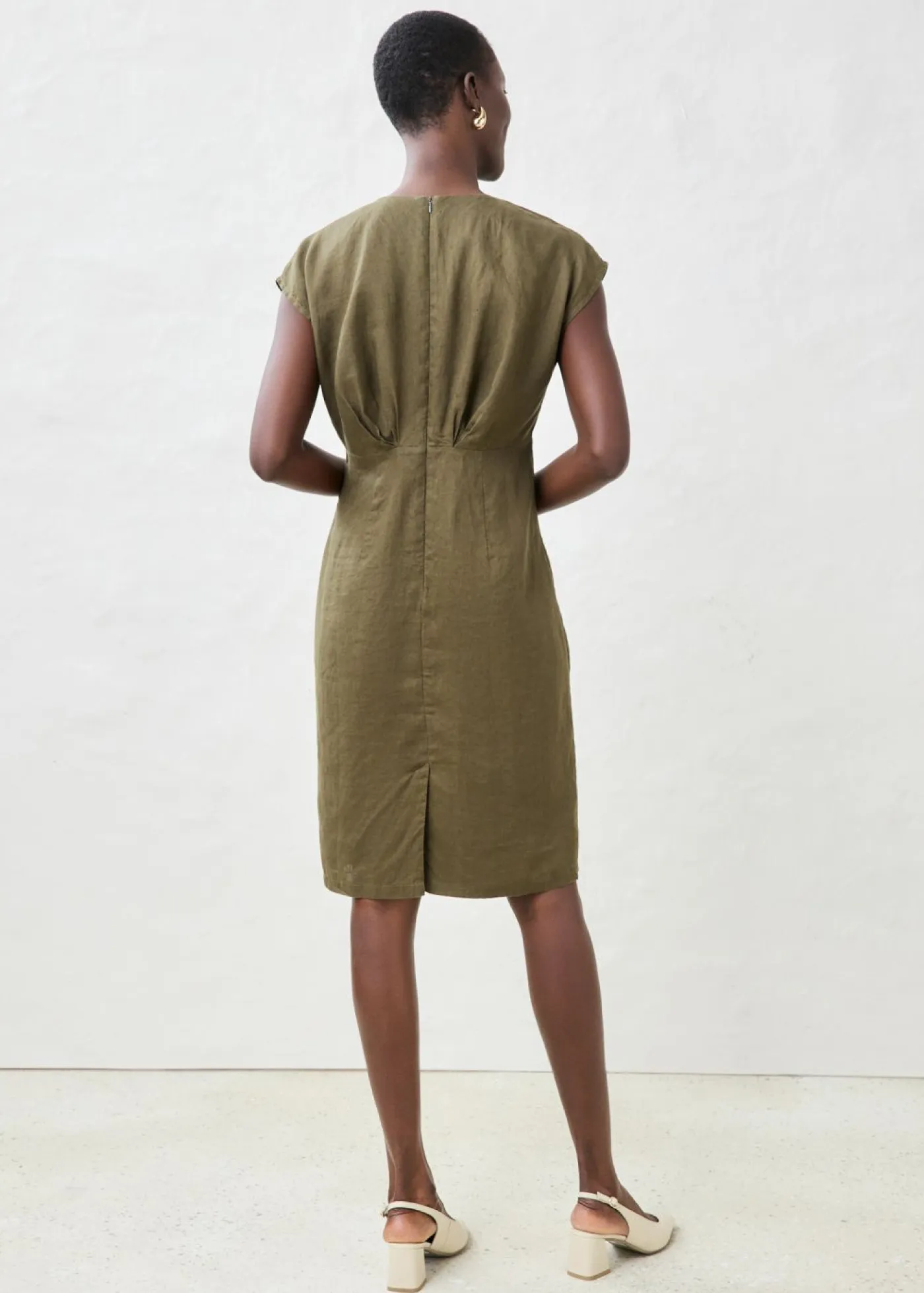 Mujer bonprix bonprix Vestido entallado de lino puro