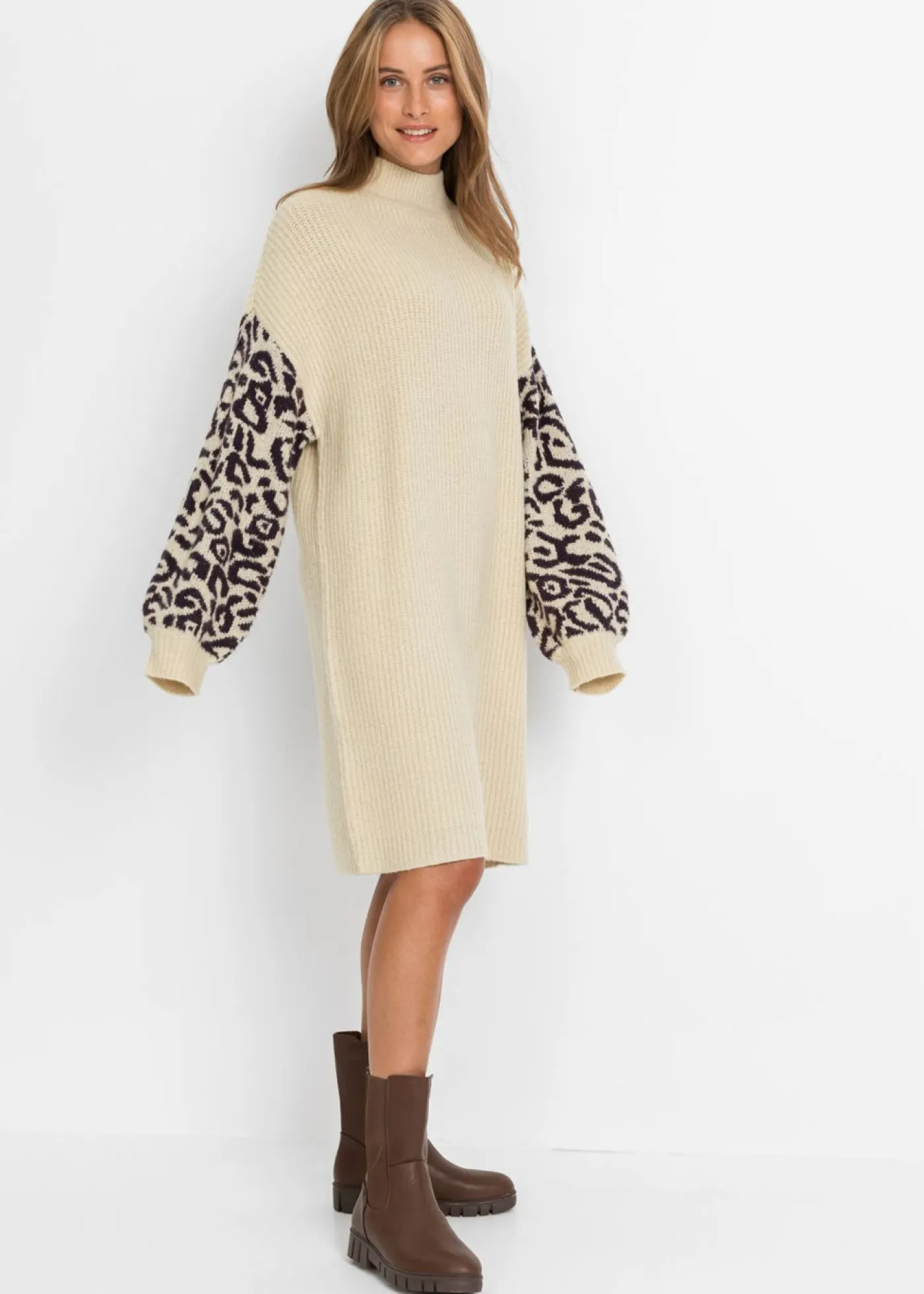 Mujer bonprix bonprix Vestido holgado de punto con estampado de leopardo