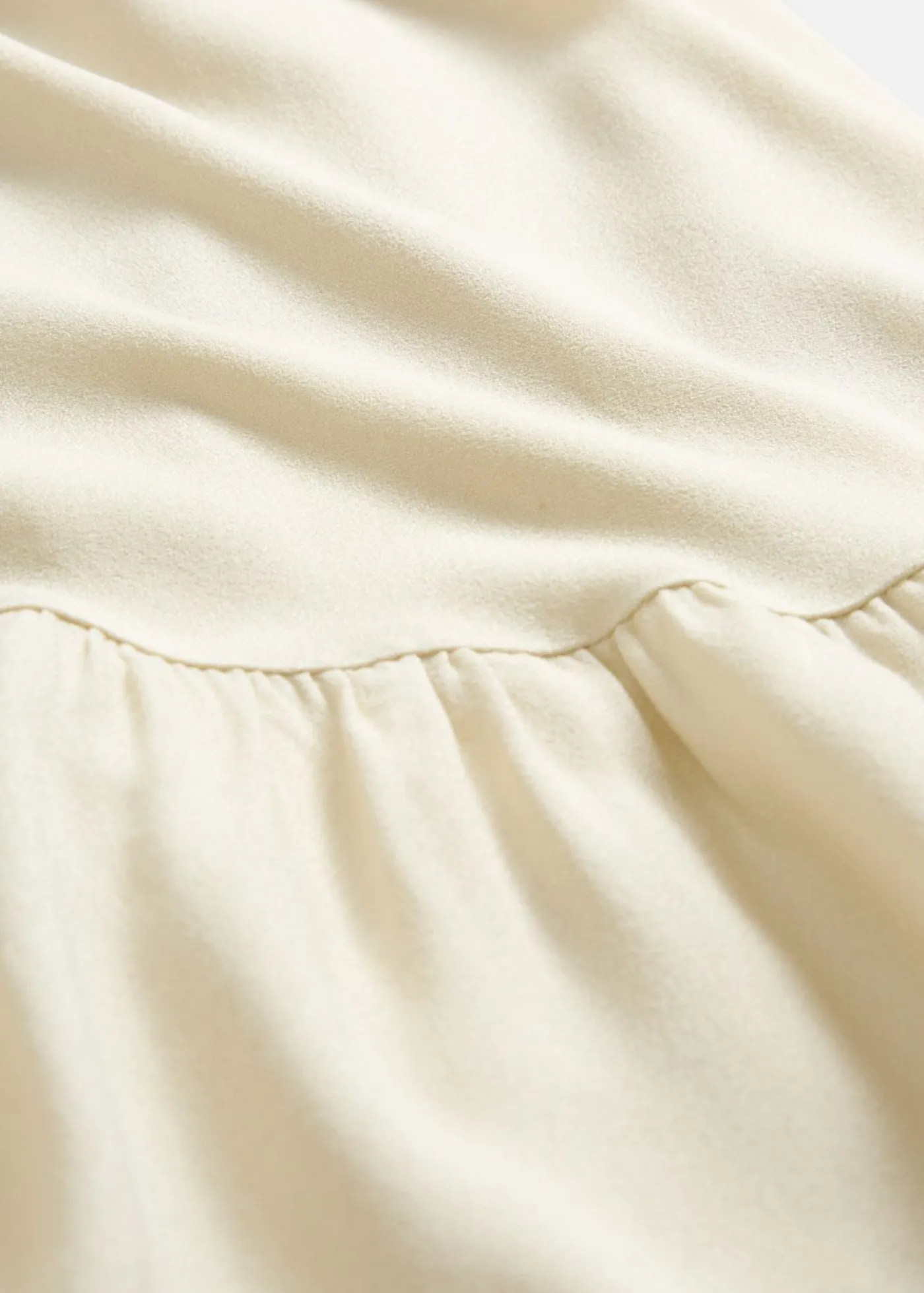 bonprix bonprix Vestidos>Vestido largo a capas de viscosa fluida Crudo