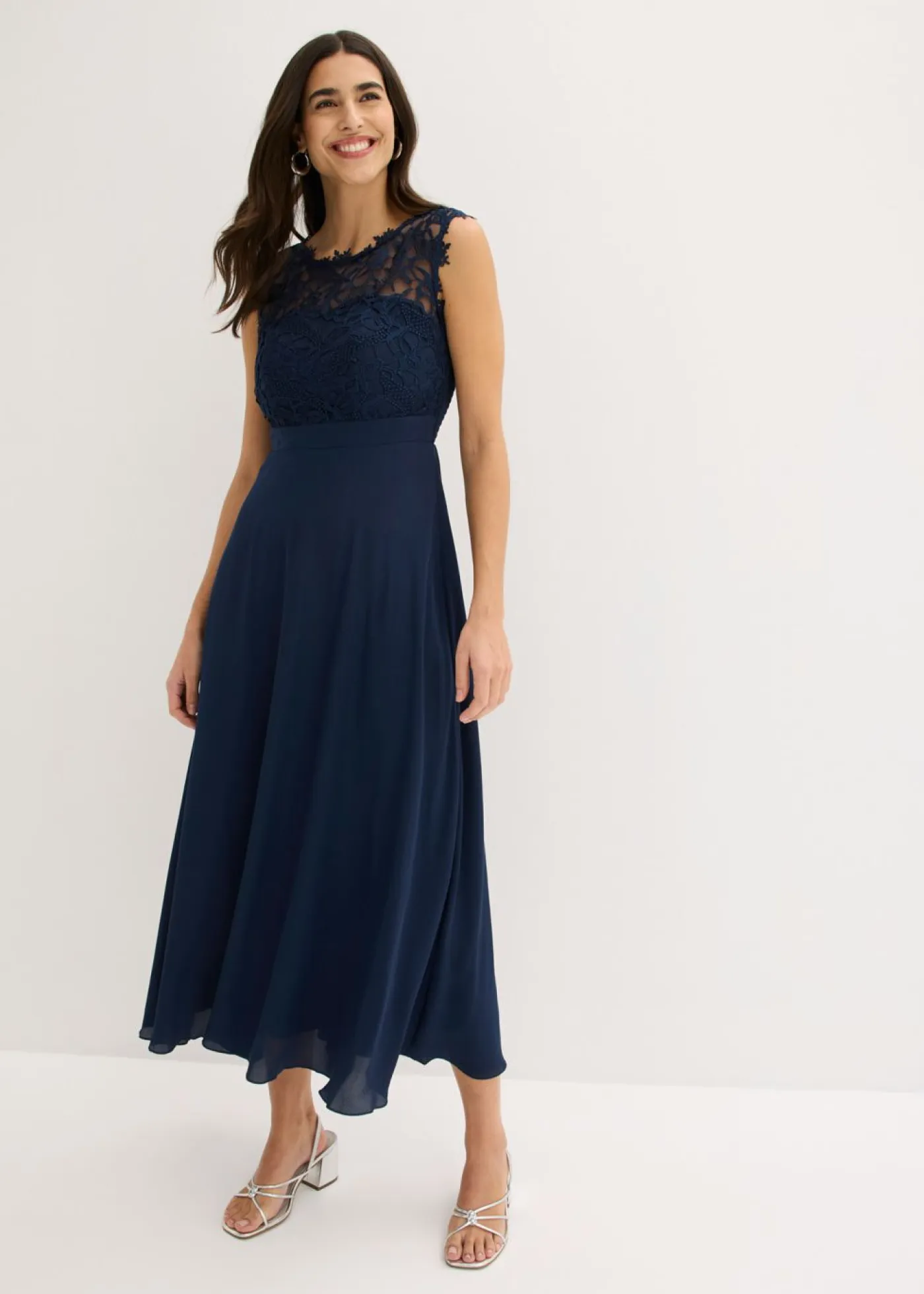 bonprix bonprix Vestidos|Novedades>Vestido largo con encaje Azul marino