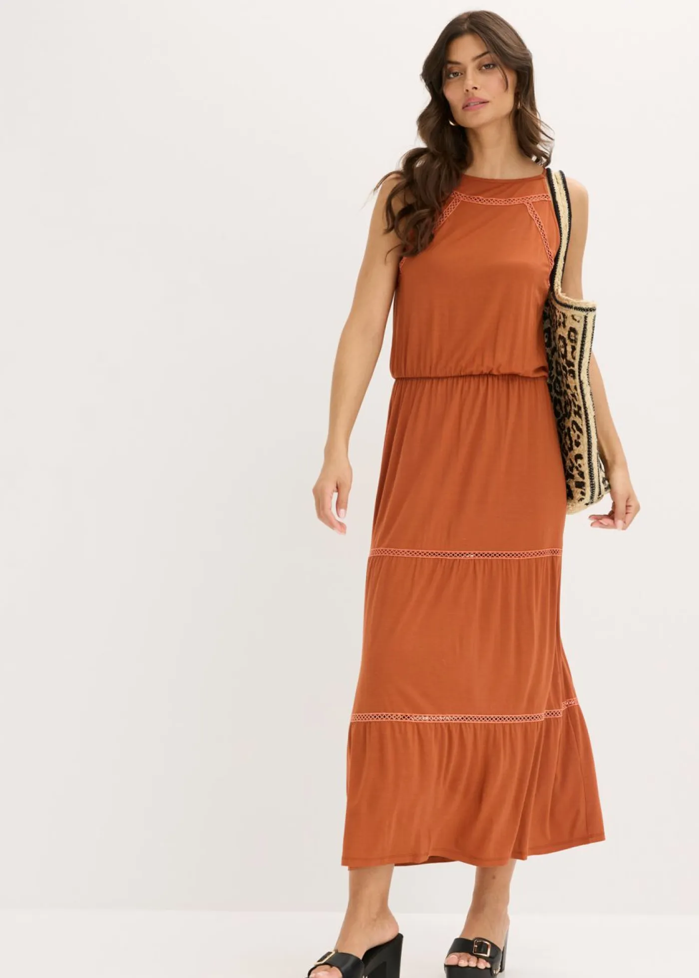 bonprix bonprix Vestidos>Vestido largo con insertos de ganchillo óxido