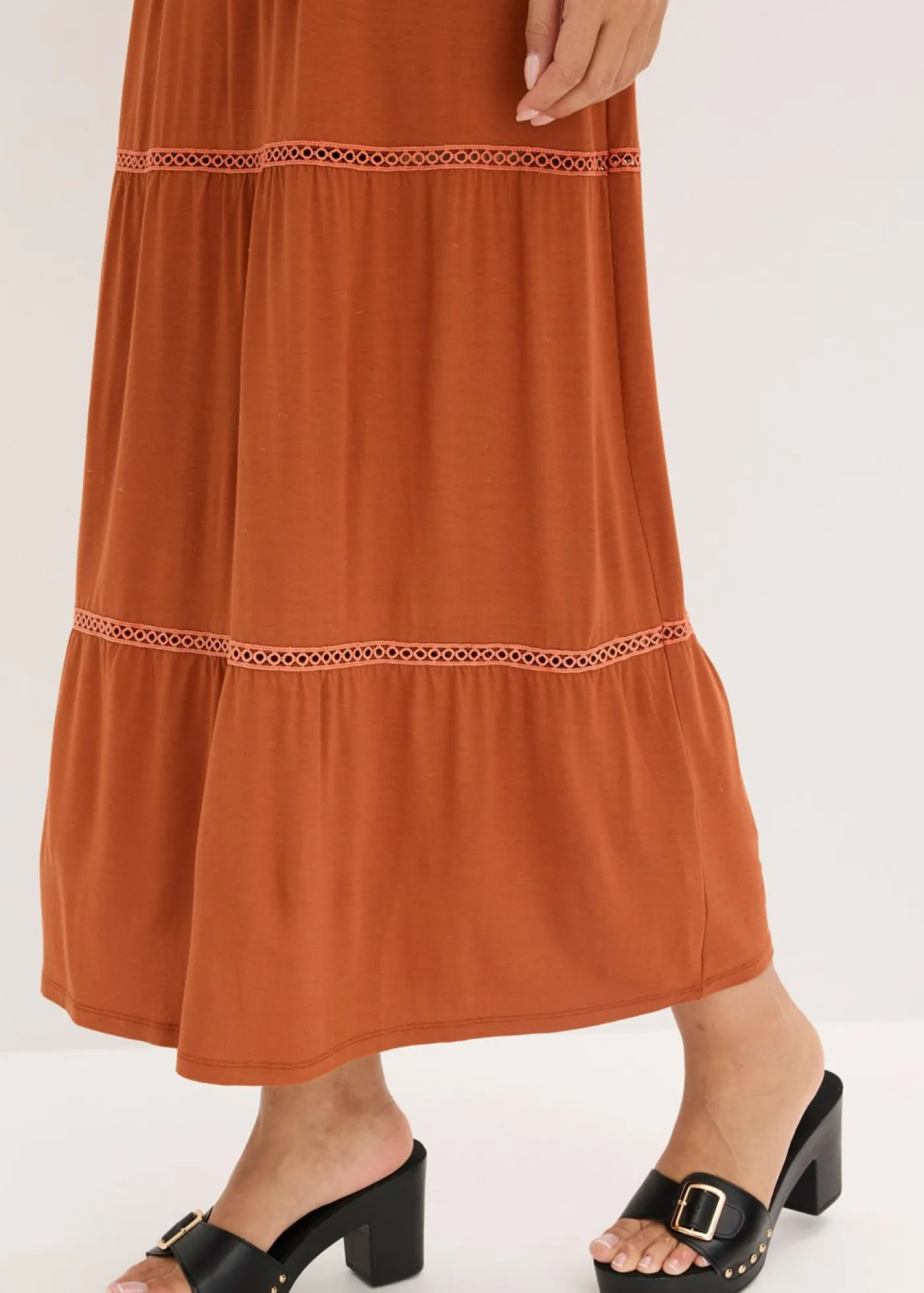 bonprix bonprix Vestidos>Vestido largo con insertos de ganchillo óxido