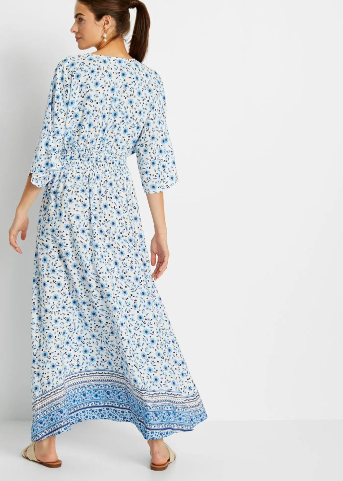 bonprix bonprix Vestidos>Vestido maxi de viscosa pura Azul con flores