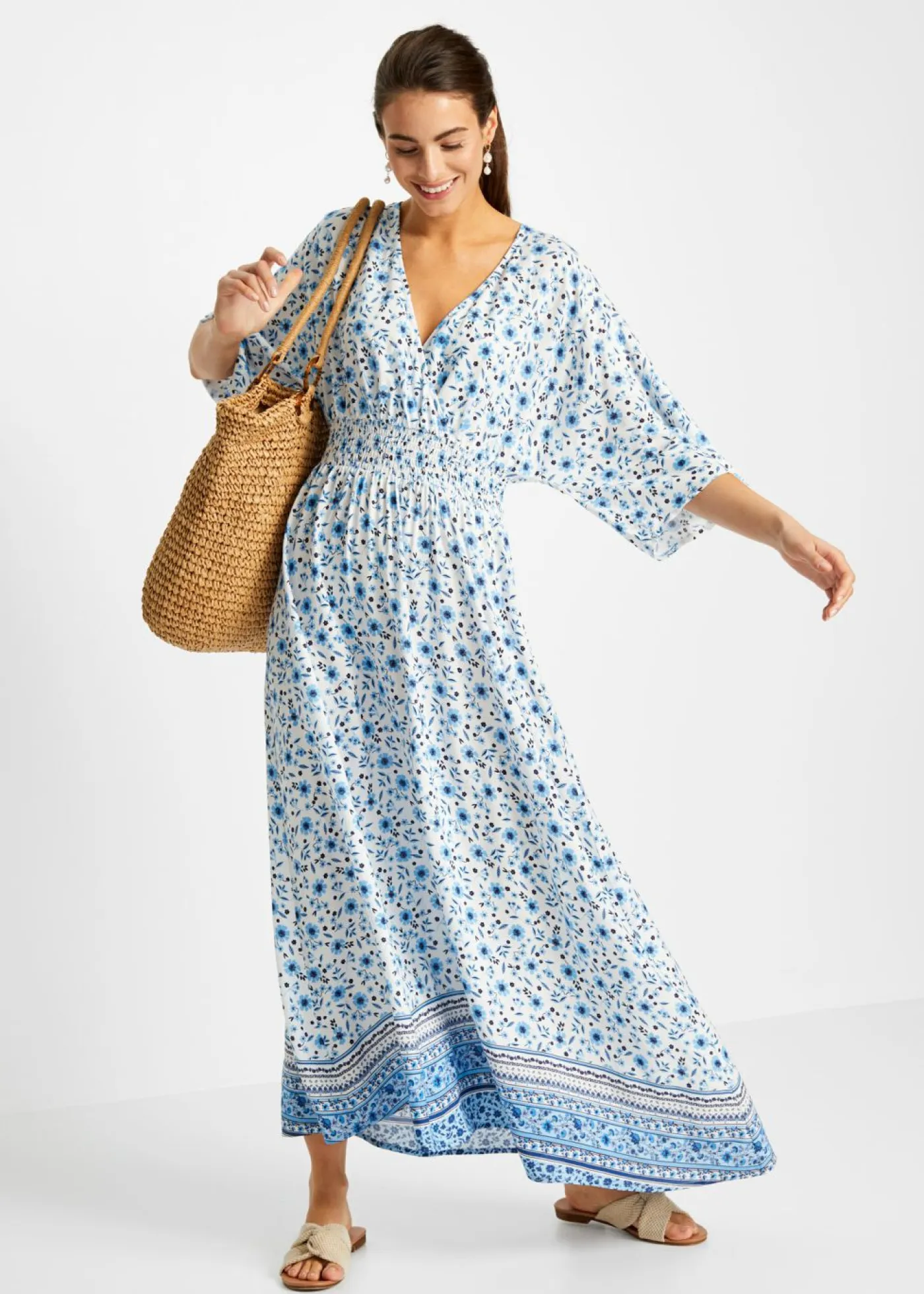 bonprix bonprix Vestidos>Vestido maxi de viscosa pura Azul con flores