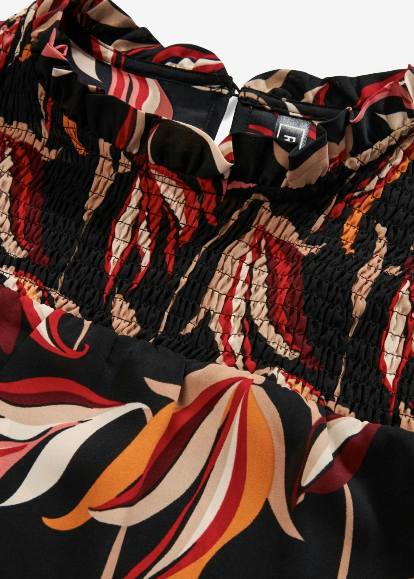 bonprix bonprix Vestidos>Vestido midi Negro con flores