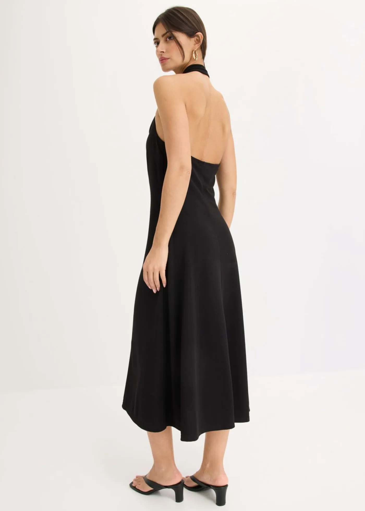 bonprix bonprix Vestidos>Vestido midi con detalle metálico decorativo Negro